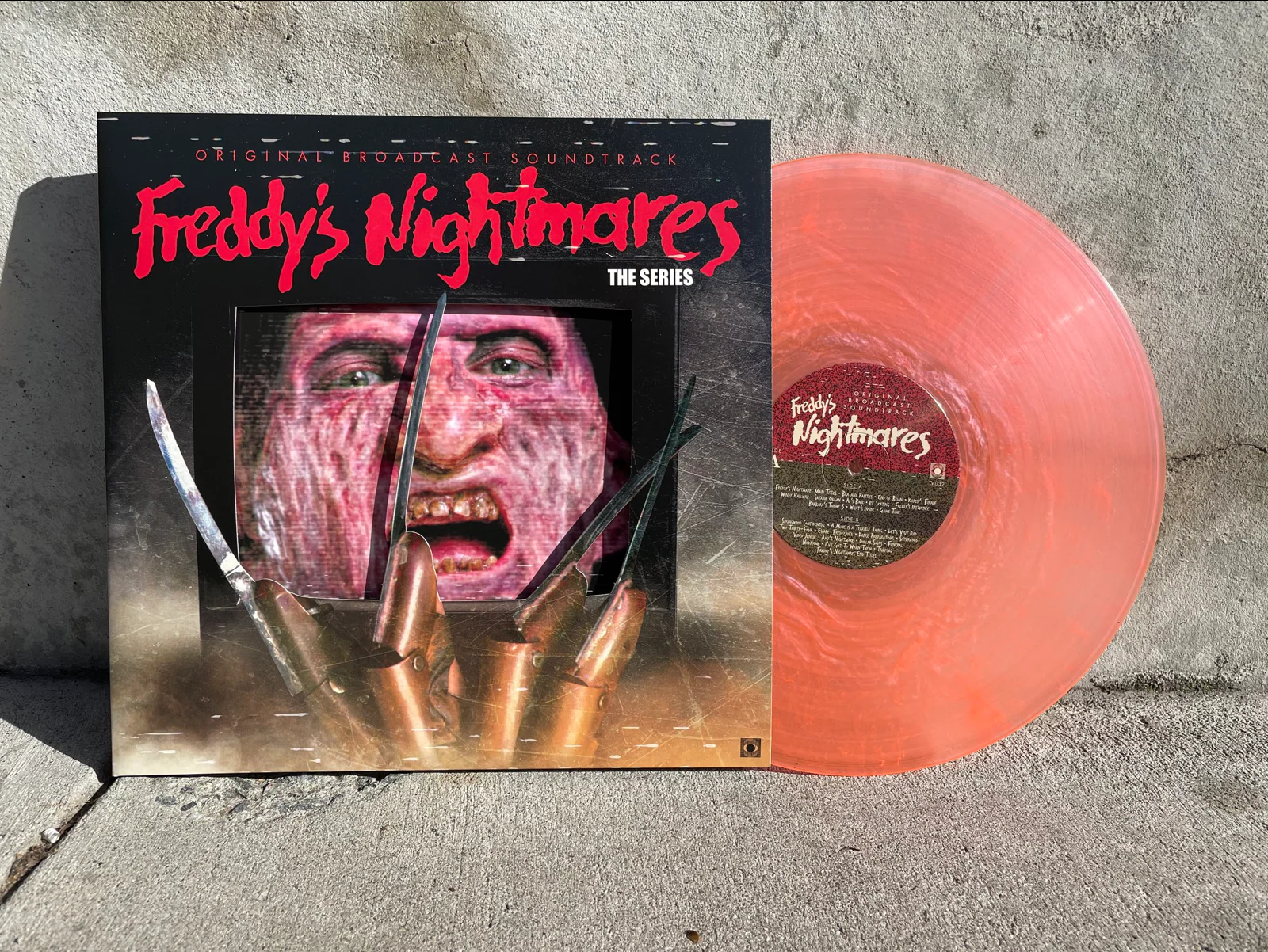 1103-freddy-s-nightmares-original-broadcast-soundtrack-lp-2.webp Freddy's Nightmares - Original Broadcast Soundtrack LP