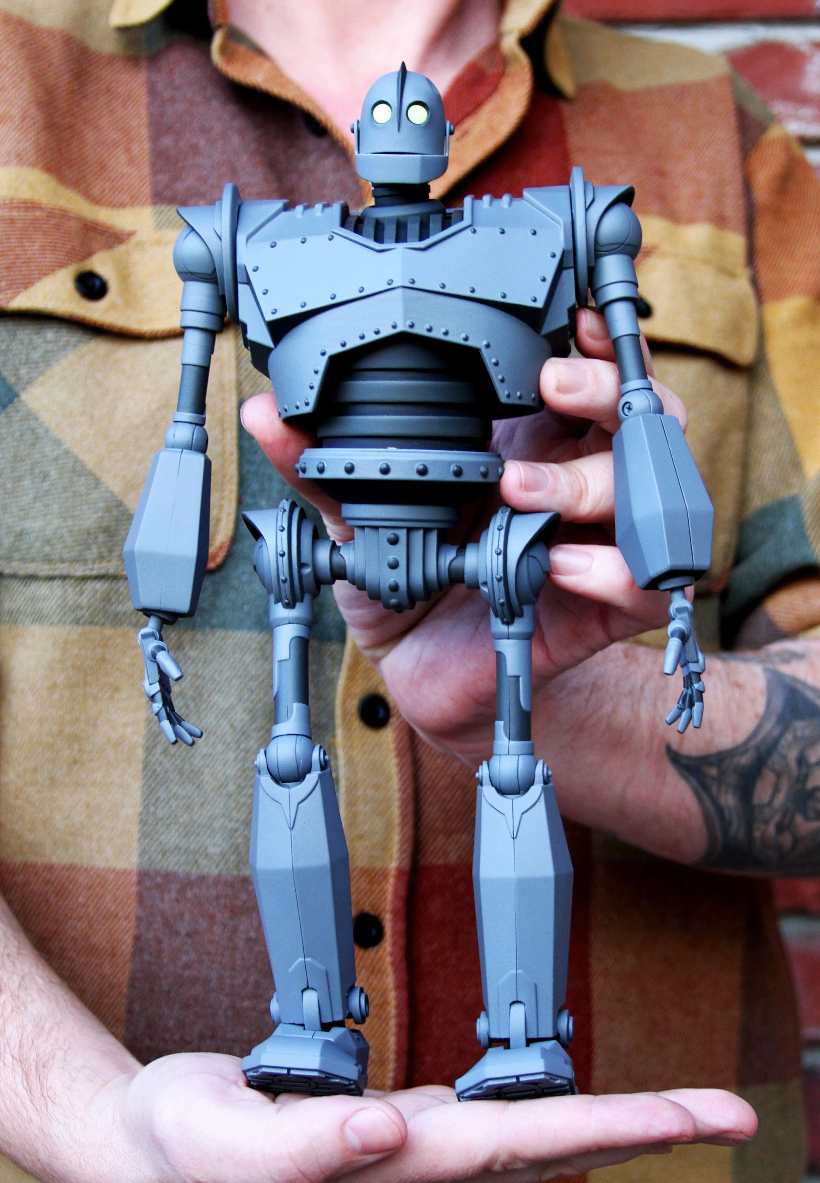 189-iron-giant-mondo-mecha-figure-exclusive-10.webp Iron Giant MONDO MECHA Figure Exclusive