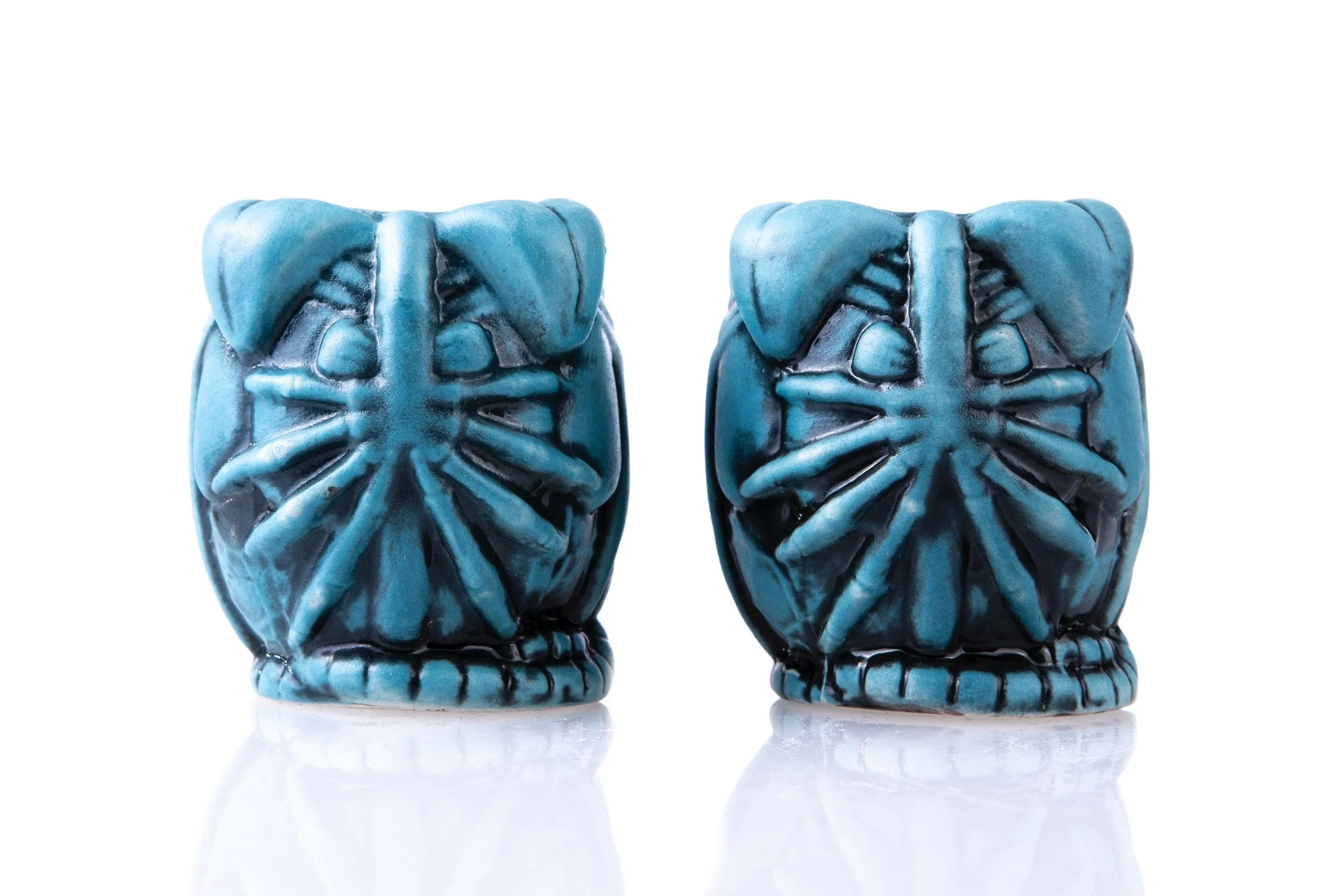2505-alien-egg-tiki-shooters-set-airlock-variant-2-pack-1.webp Alien Egg Tiki Shooters Set (Airlock Variant) - 2 Pack