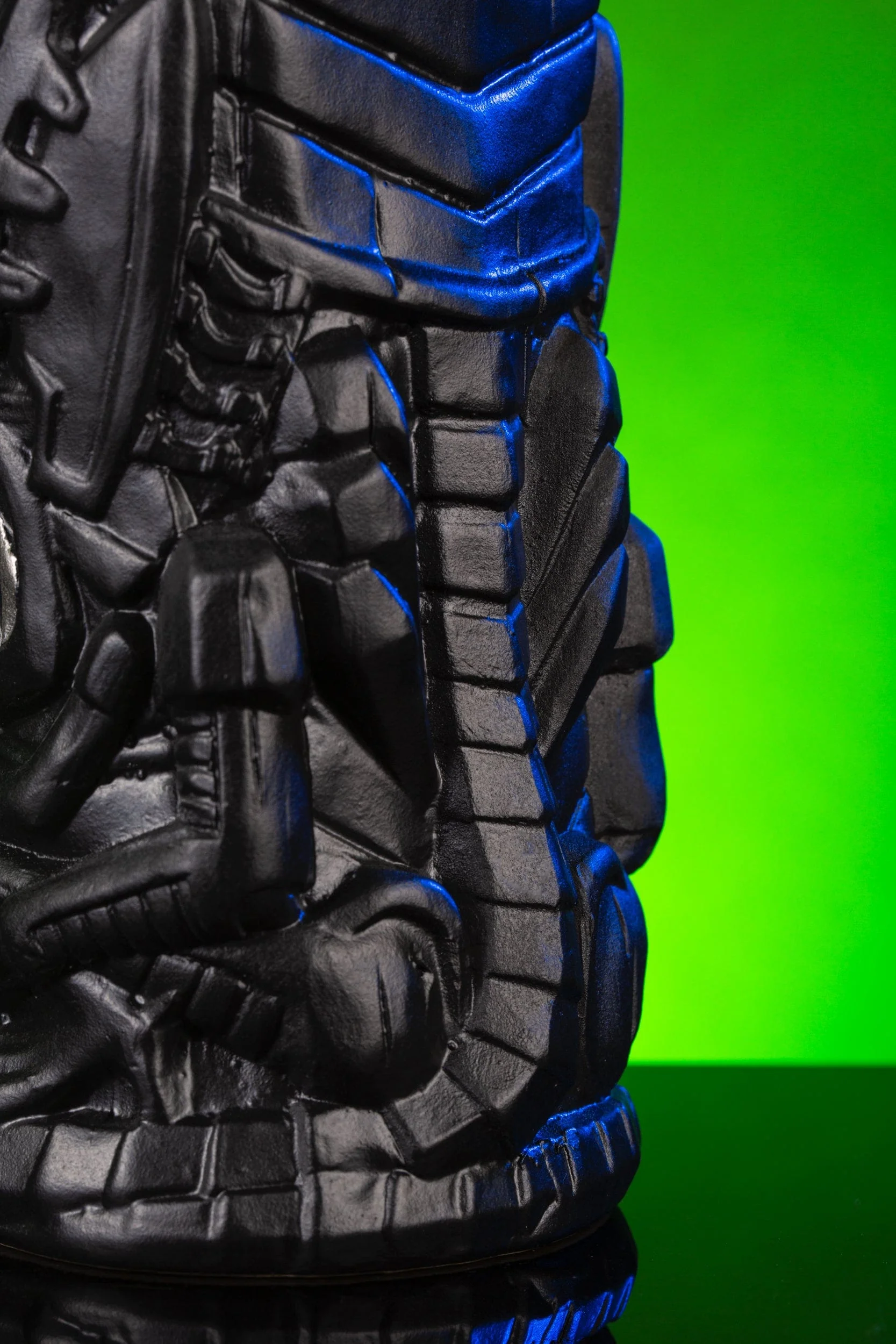 2520-alien-queen-tiki-mug-hive-variant-6.webp Alien Queen Tiki Mug (Hive Variant)