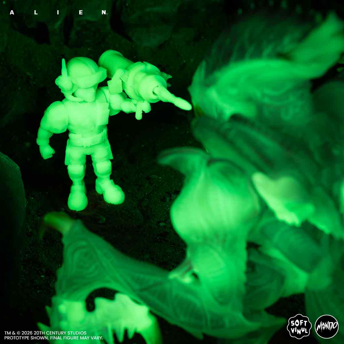 2560-aliens-mantis-alien-soft-vinyl-figure-cherry-blossom-glow-in-the-dark-variant-20.jpg Aliens - Mantis Alien Soft Vinyl Figure - Cherry Blossom Glow in the Dark Variant