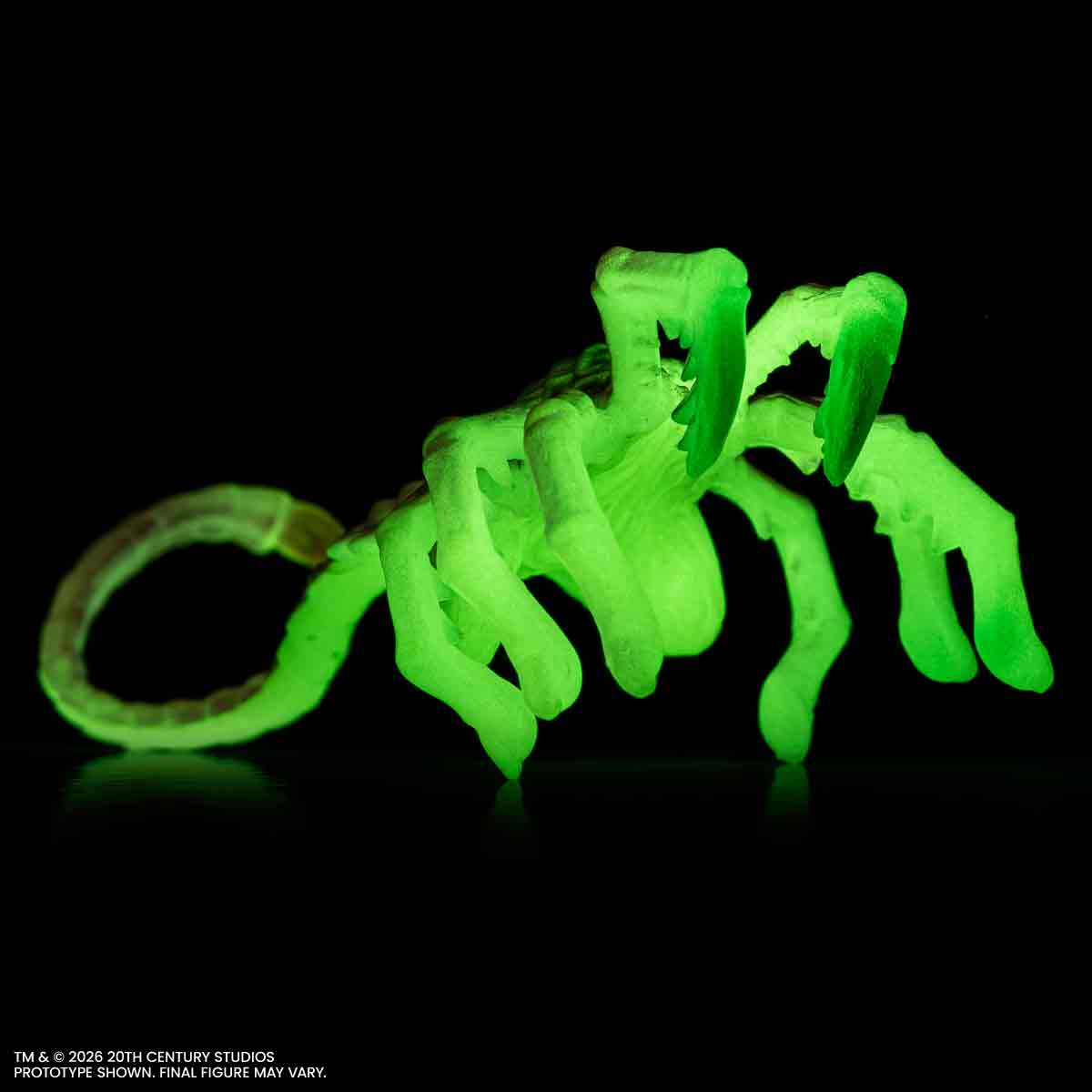 2560-aliens-mantis-alien-soft-vinyl-figure-cherry-blossom-glow-in-the-dark-variant-34.jpg Aliens - Mantis Alien Soft Vinyl Figure - Cherry Blossom Glow in the Dark Variant