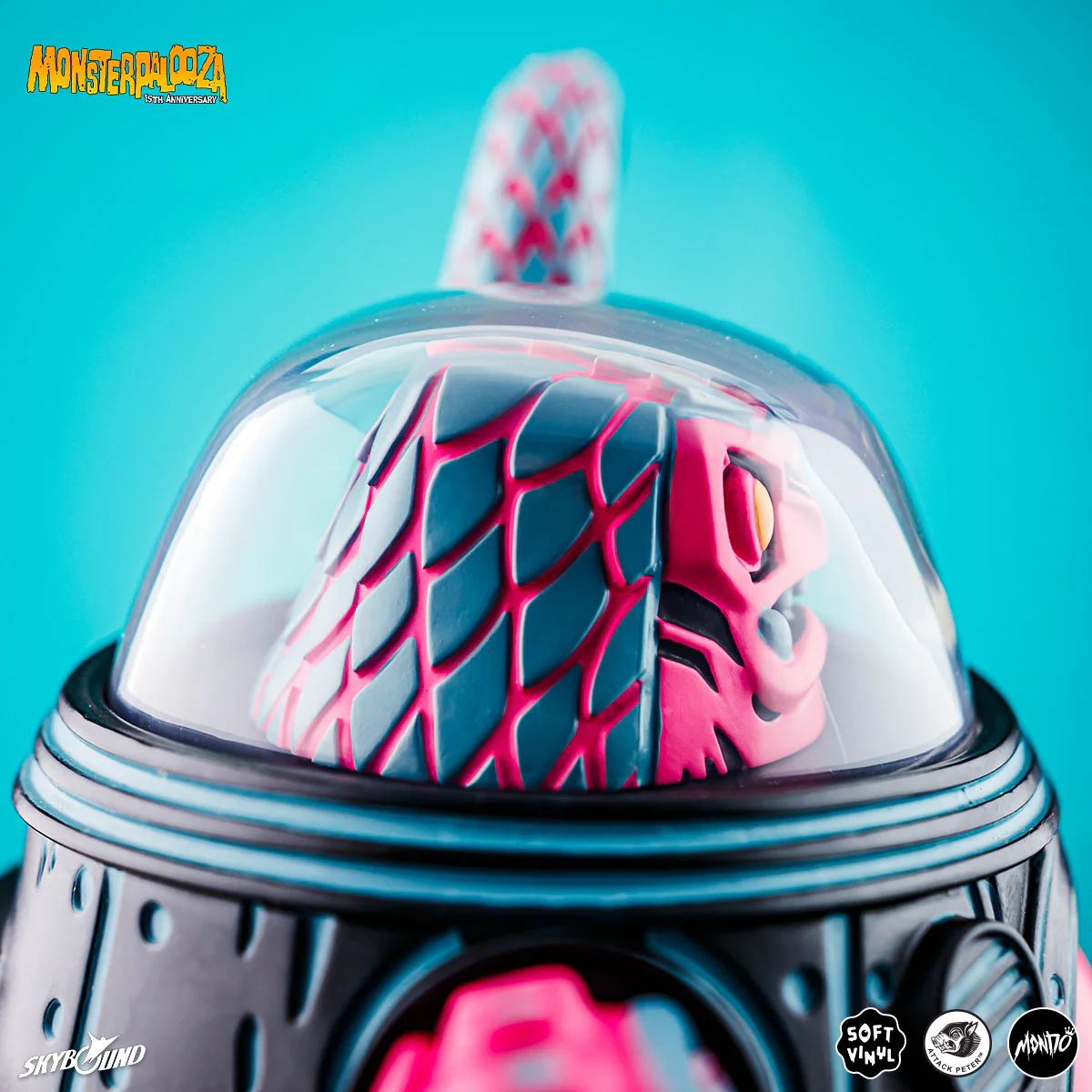 2644-attack-peter-s-takoro-vinyl-designer-figure-vice-city-rage-variant-mondo-exclusive-13.webp Attack Peter's Takoro - Vinyl Designer Figure - Vice City Rage Variant - Mondo Exclusive