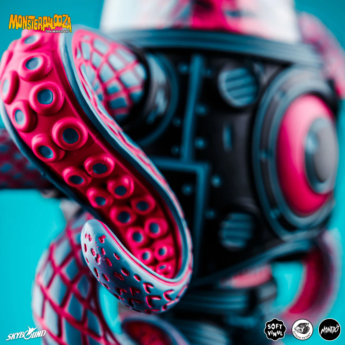2644-attack-peter-s-takoro-vinyl-designer-figure-vice-city-rage-variant-mondo-exclusive-21.webp Attack Peter's Takoro - Vinyl Designer Figure - Vice City Rage Variant - Mondo Exclusive
