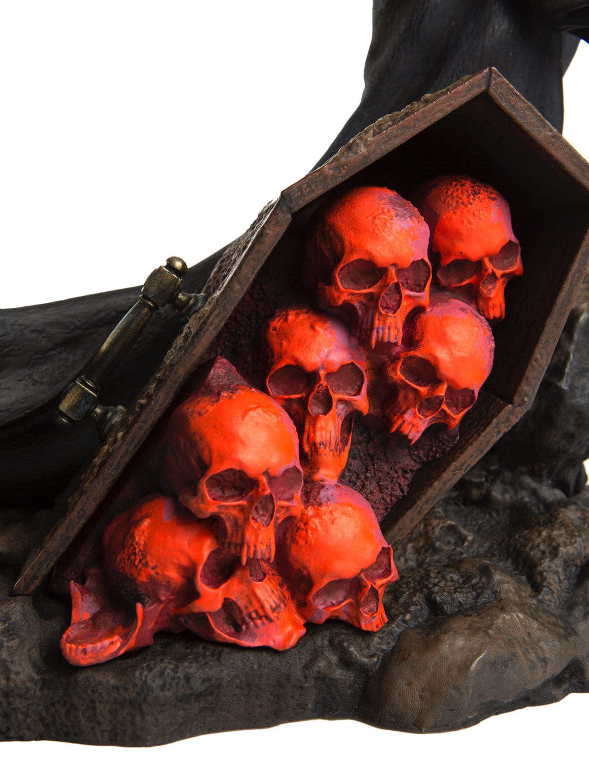 Batman & Dracula: Red Rain Statue (Exclusive)