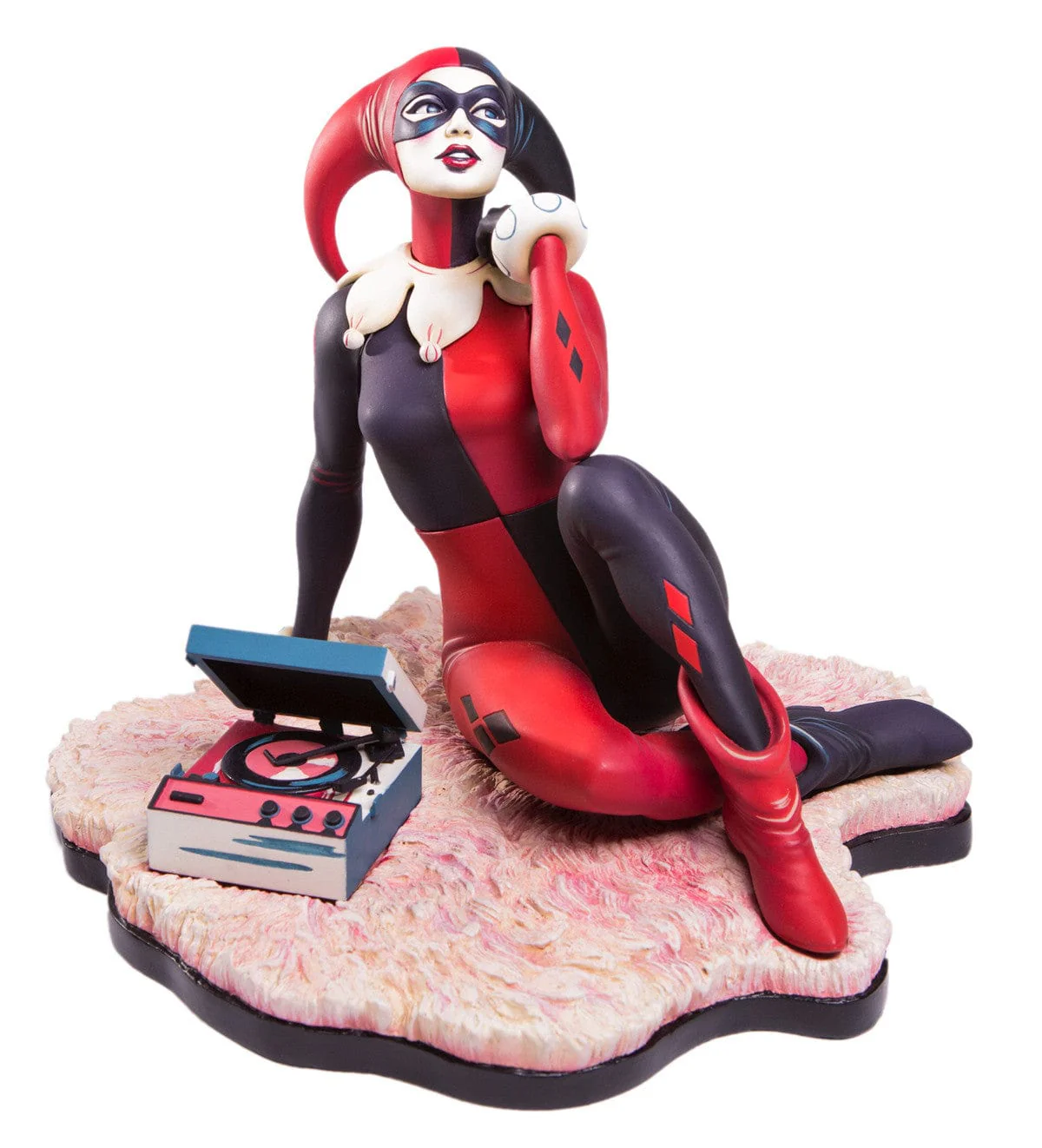 2764-batman-waiting-for-my-j-man-harley-quinn-statue-1.webp Batman – "Waiting for My J Man" Harley Quinn Statue