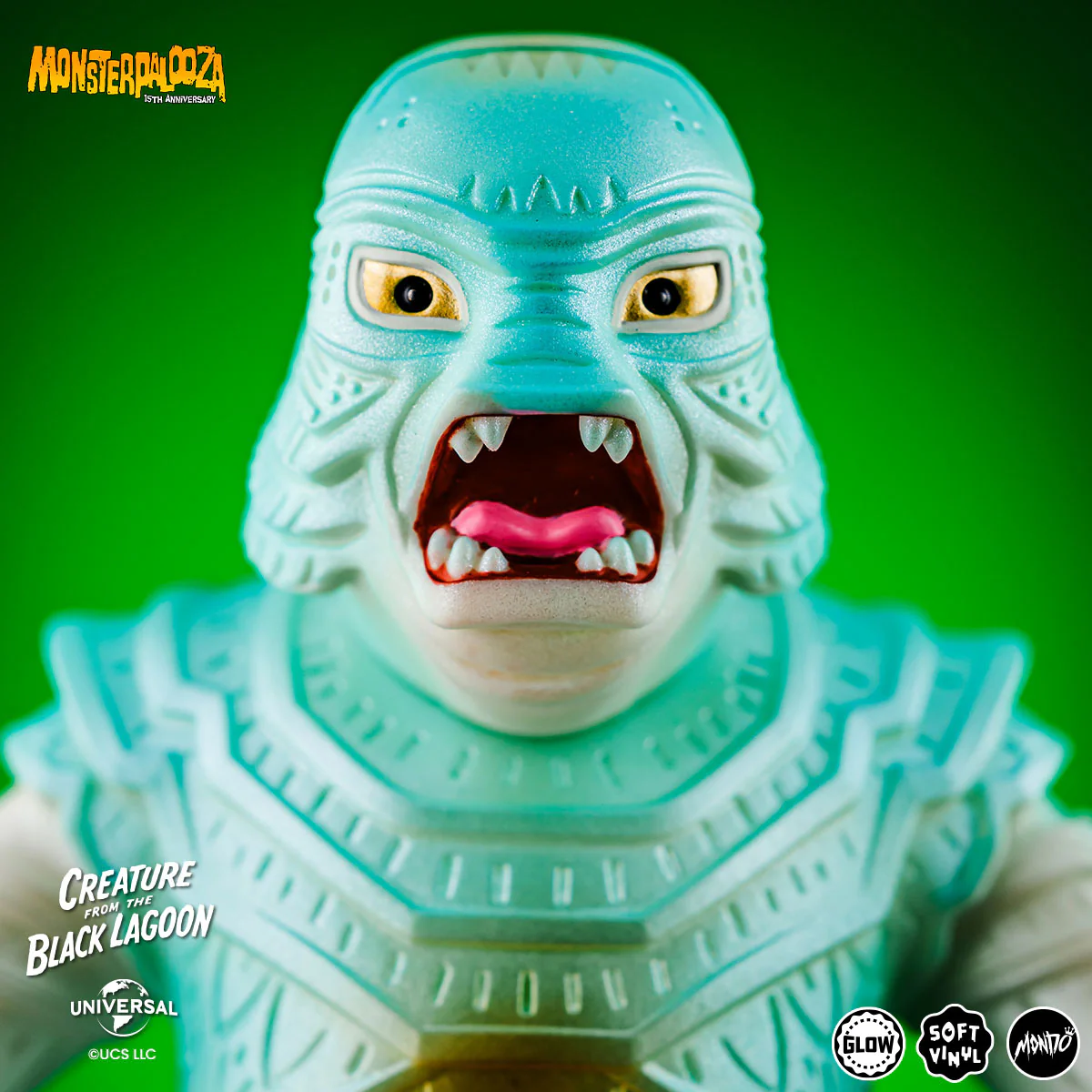3211-creature-from-the-black-lagoon-vinyl-designer-figure-by-attack-peter-glow-in-the-dark-variant-10.webp Creature From The Black Lagoon - Vinyl Designer Figure by Attack Peter - Glow in the Dark Variant