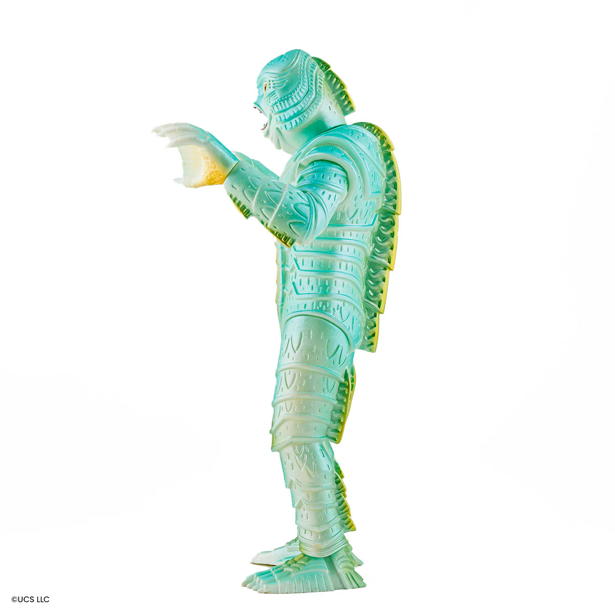 3211-creature-from-the-black-lagoon-vinyl-designer-figure-by-attack-peter-glow-in-the-dark-variant-13.webp Creature From The Black Lagoon - Vinyl Designer Figure by Attack Peter - Glow in the Dark Variant