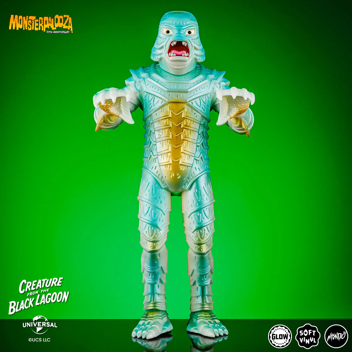 3211-creature-from-the-black-lagoon-vinyl-designer-figure-by-attack-peter-glow-in-the-dark-variant-5.webp Creature From The Black Lagoon - Vinyl Designer Figure by Attack Peter - Glow in the Dark Variant