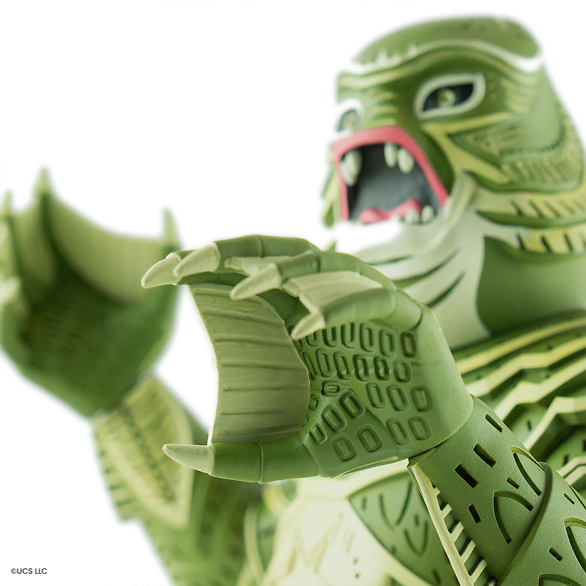 3212-creature-from-the-black-lagoon-vinyl-designer-figure-by-attack-peter-green-timed-edition-variant-12.webp Creature From The Black Lagoon - Vinyl Designer Figure by Attack Peter - Green Timed Edition Variant