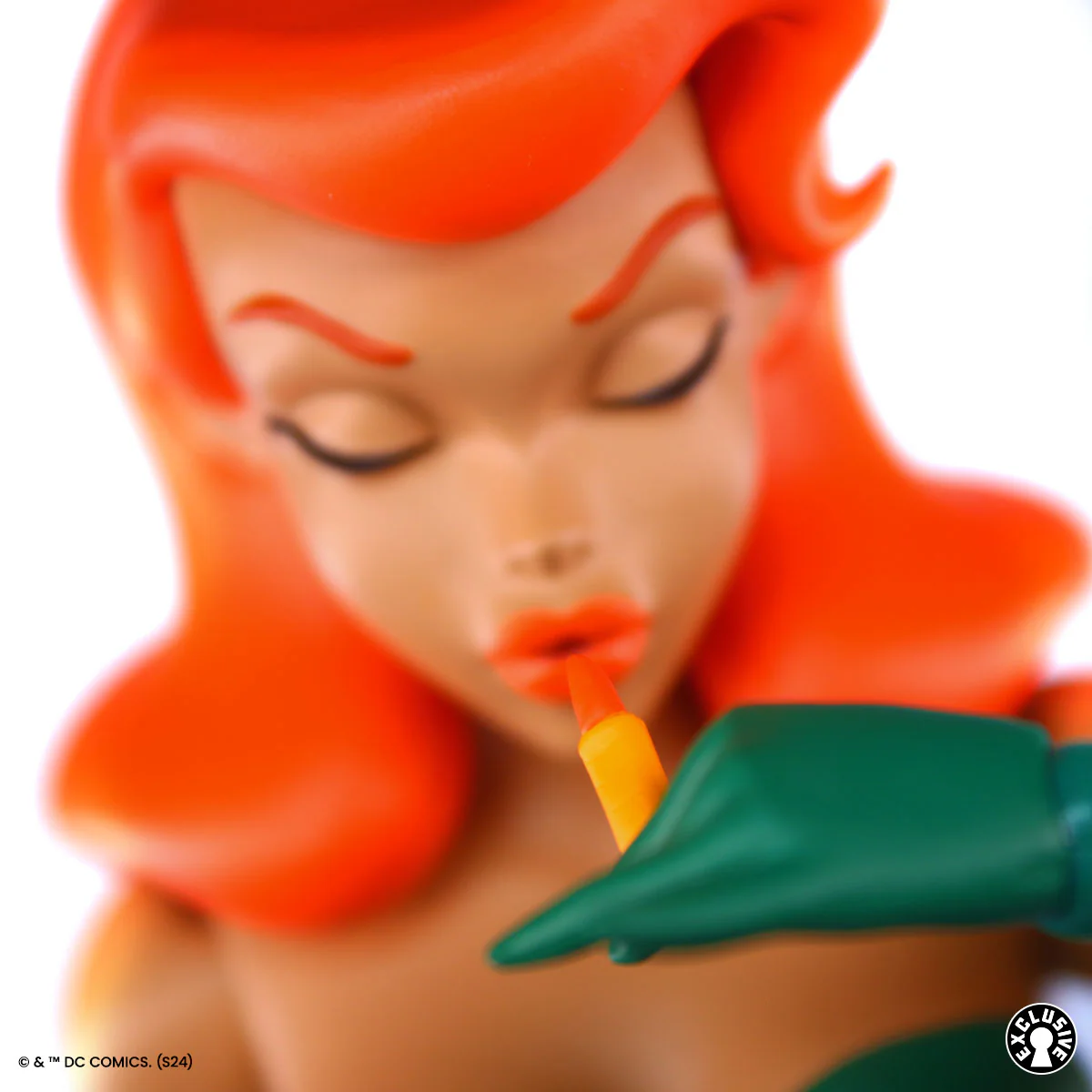 326-batman-the-animated-series-poison-ivy-1-6-scale-figure-timed-edition-32.webp Batman: The Animated Series - Poison Ivy 1/6 Scale Figure - Timed Edition