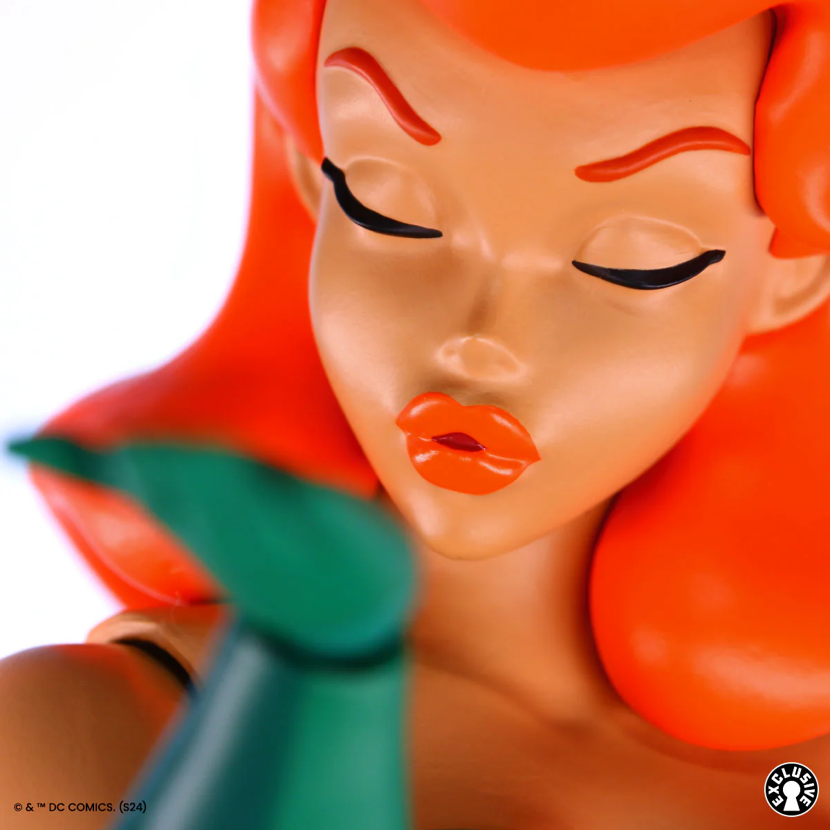 326-batman-the-animated-series-poison-ivy-1-6-scale-figure-timed-edition-35.webp Batman: The Animated Series - Poison Ivy 1/6 Scale Figure - Timed Edition