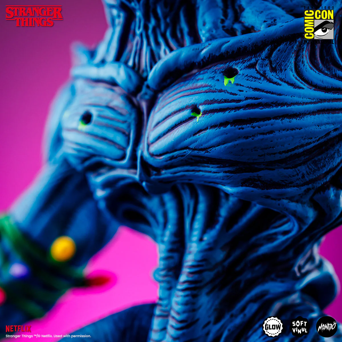 3342-demogorgon-vinyl-designer-figure-by-james-groman-80-s-fever-variant-17.webp Demogorgon - Vinyl Designer Figure by James Groman - 80's Fever Variant