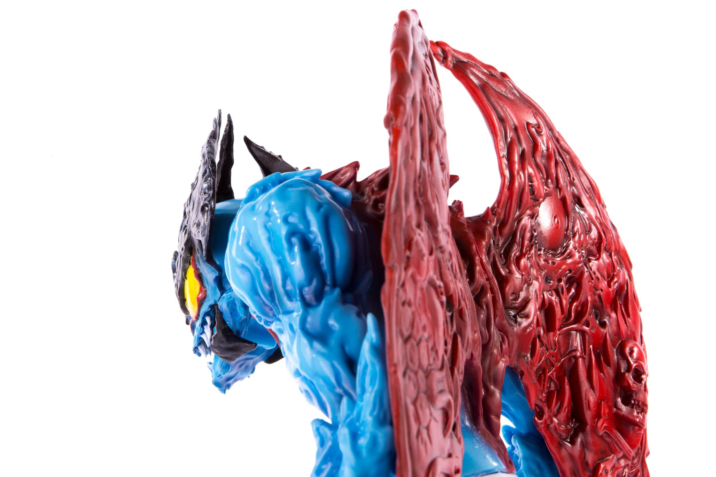 3369-devilman-vinyl-figure-blue-variant-13.jpg Devilman Vinyl Figure (Blue Variant)