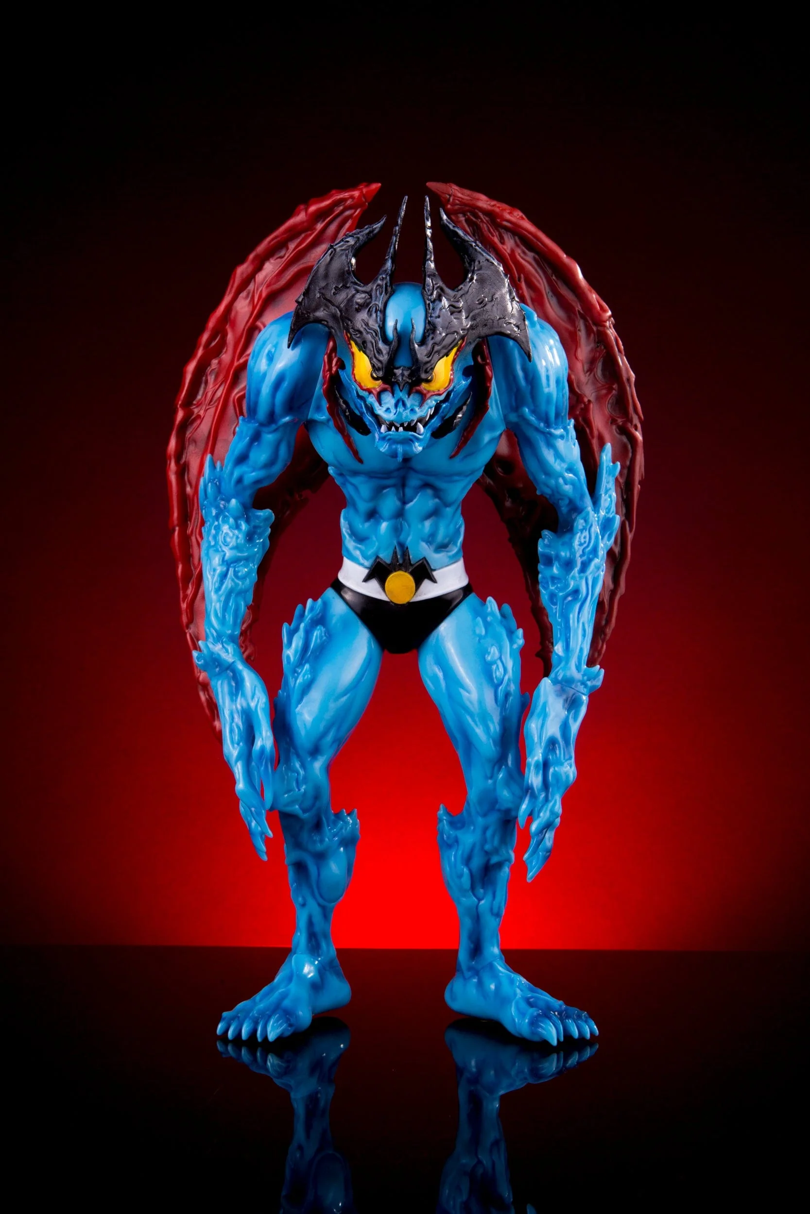 3369-devilman-vinyl-figure-blue-variant-27.webp Devilman Vinyl Figure (Blue Variant)