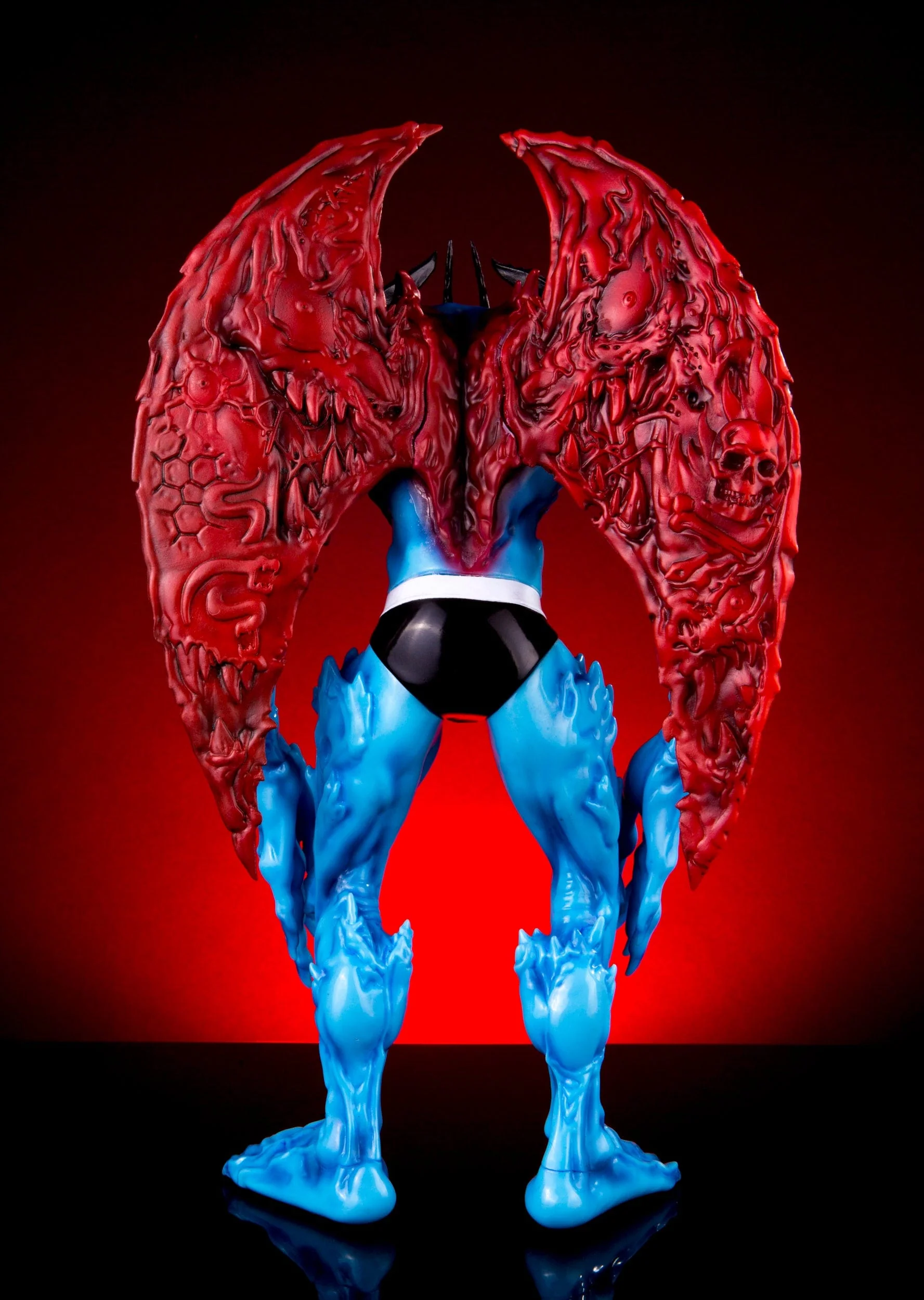 3369-devilman-vinyl-figure-blue-variant-32.webp Devilman Vinyl Figure (Blue Variant)