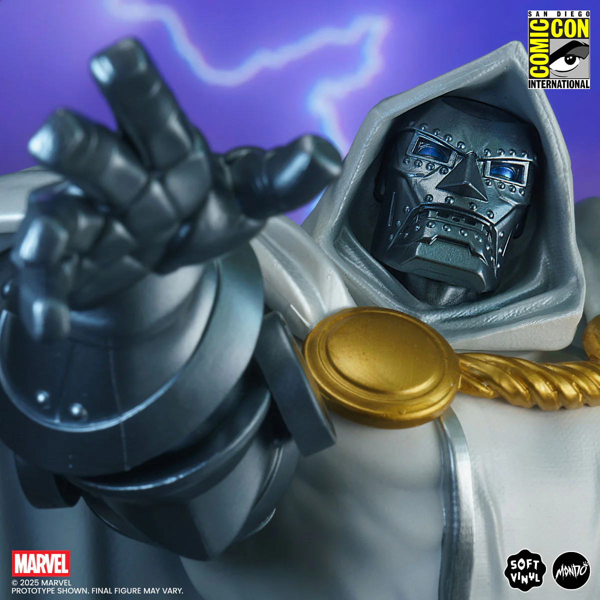 3390-doctor-doom-soft-vinyl-figure-doom-god-emperor-variant-13.webp Doctor Doom Soft Vinyl Figure - Doom God Emperor Variant