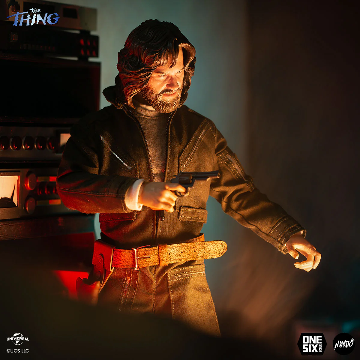 350-the-thing-macready-1-6-scale-figure-timed-edition-22.webp The Thing: MacReady 1/6 Scale Figure - Timed Edition