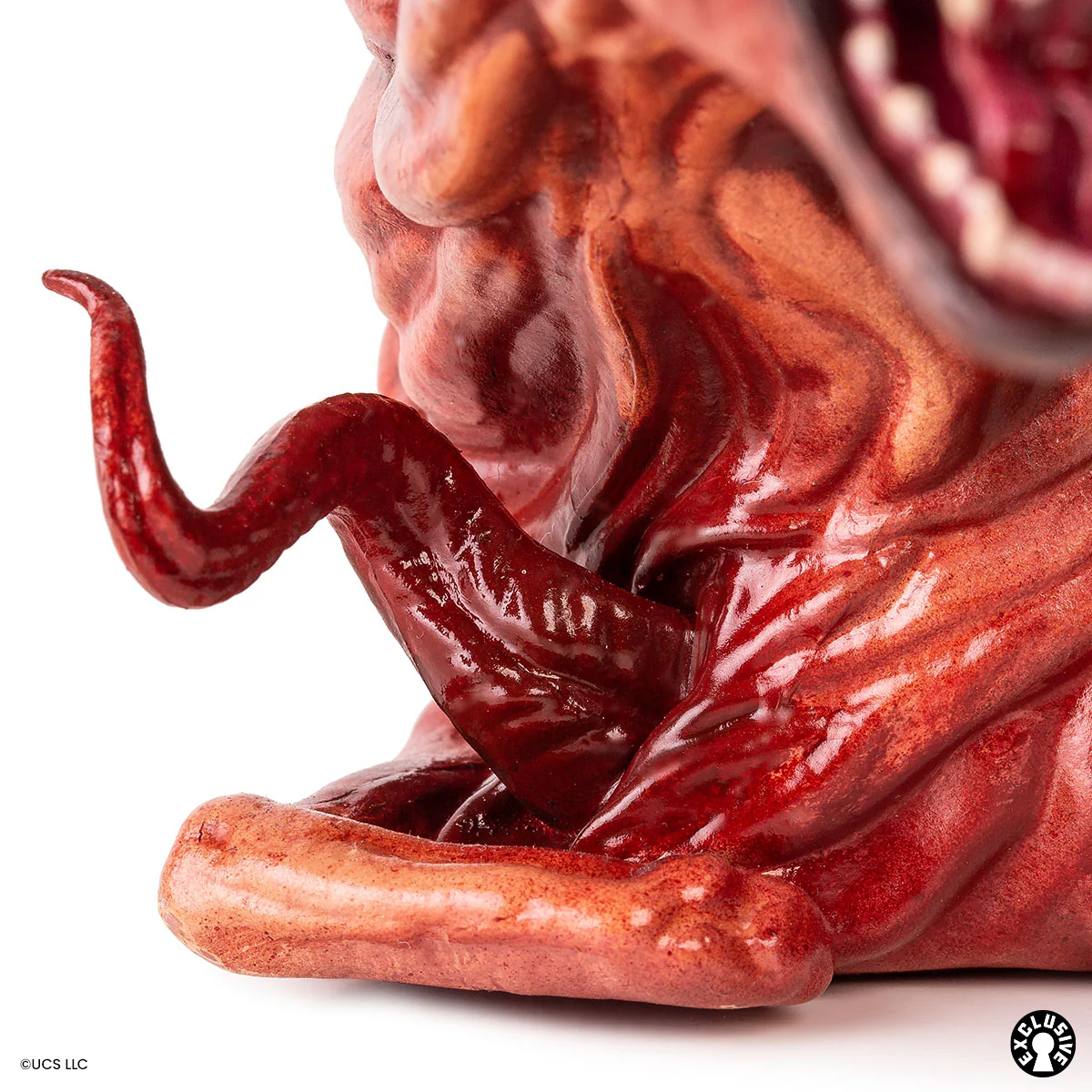 350-the-thing-macready-1-6-scale-figure-timed-edition-48.webp The Thing: MacReady 1/6 Scale Figure - Timed Edition