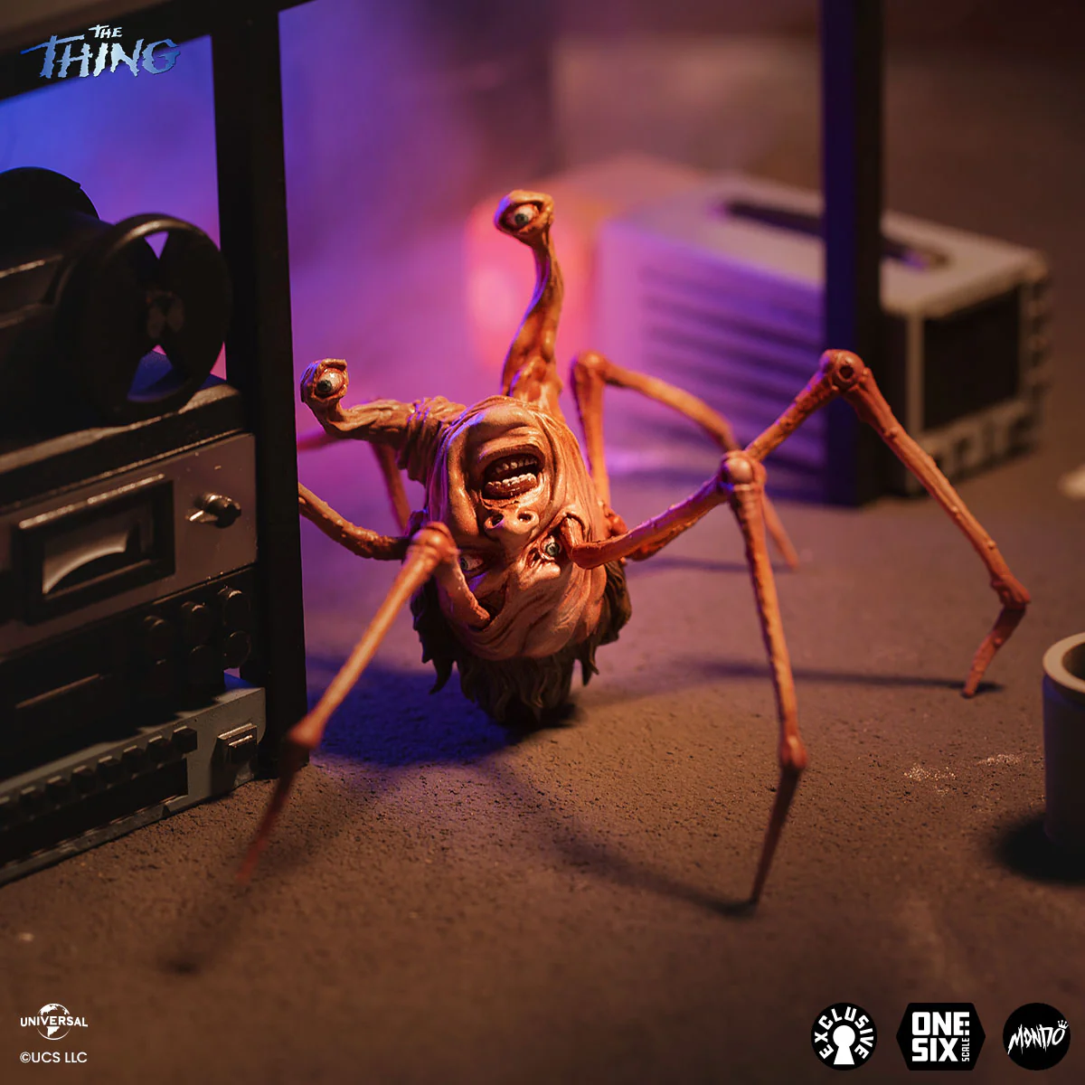 350-the-thing-macready-1-6-scale-figure-timed-edition-8.webp The Thing: MacReady 1/6 Scale Figure - Timed Edition
