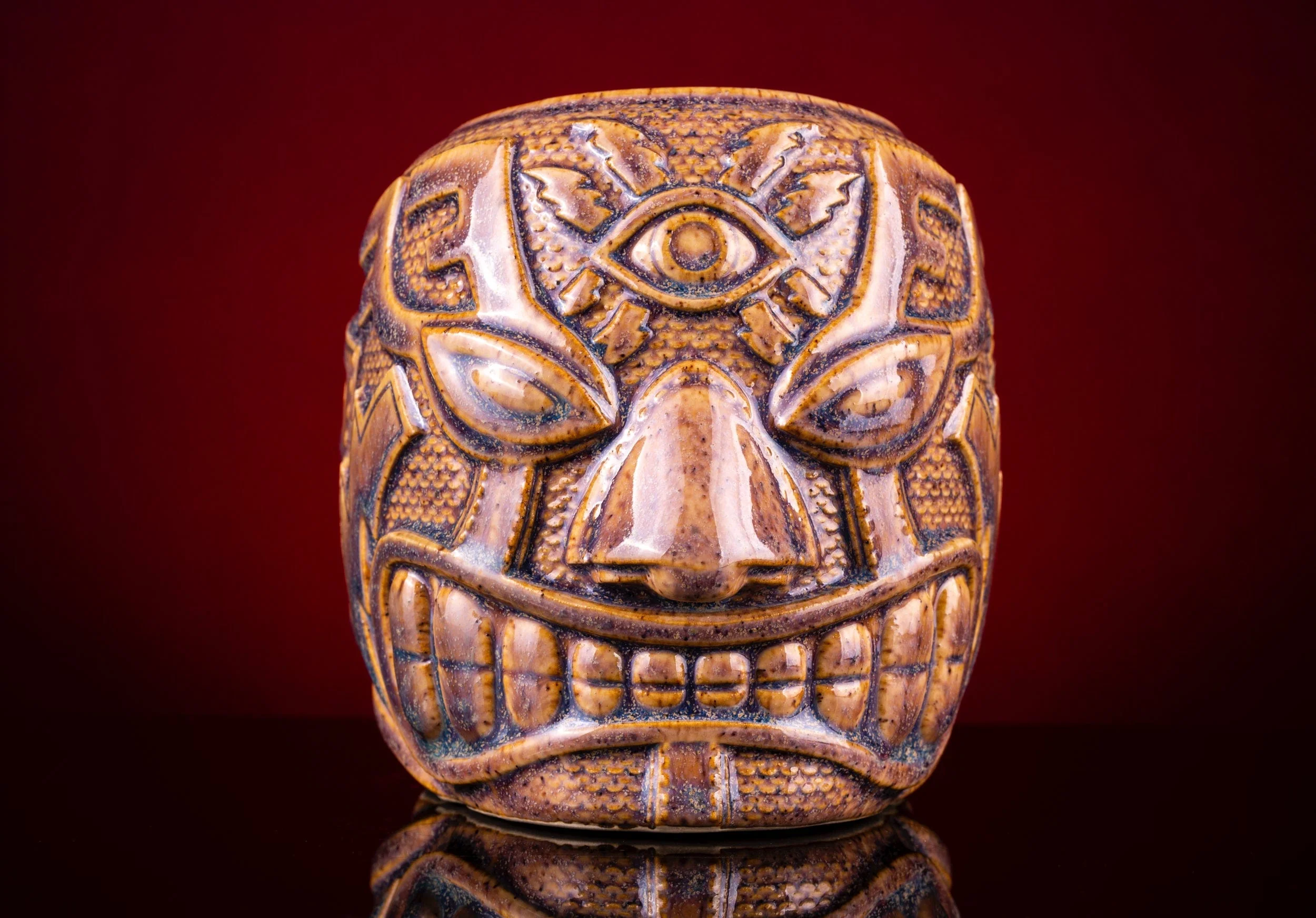 El Ojo Fantastico Tiki Mug - El Heroe Mugullado Variant