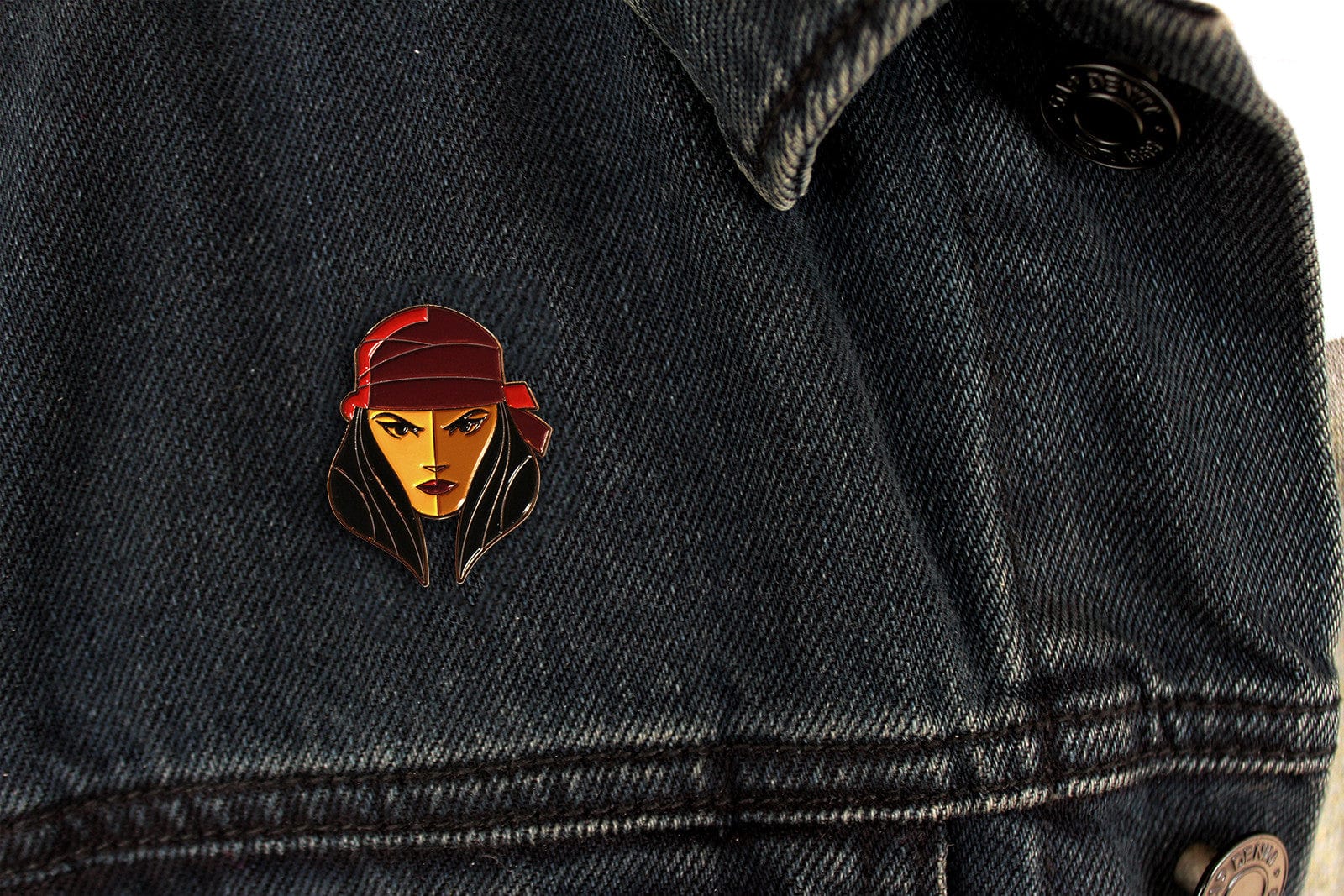 3536-elektra-enamel-pin-3.jpg Elektra Enamel Pin