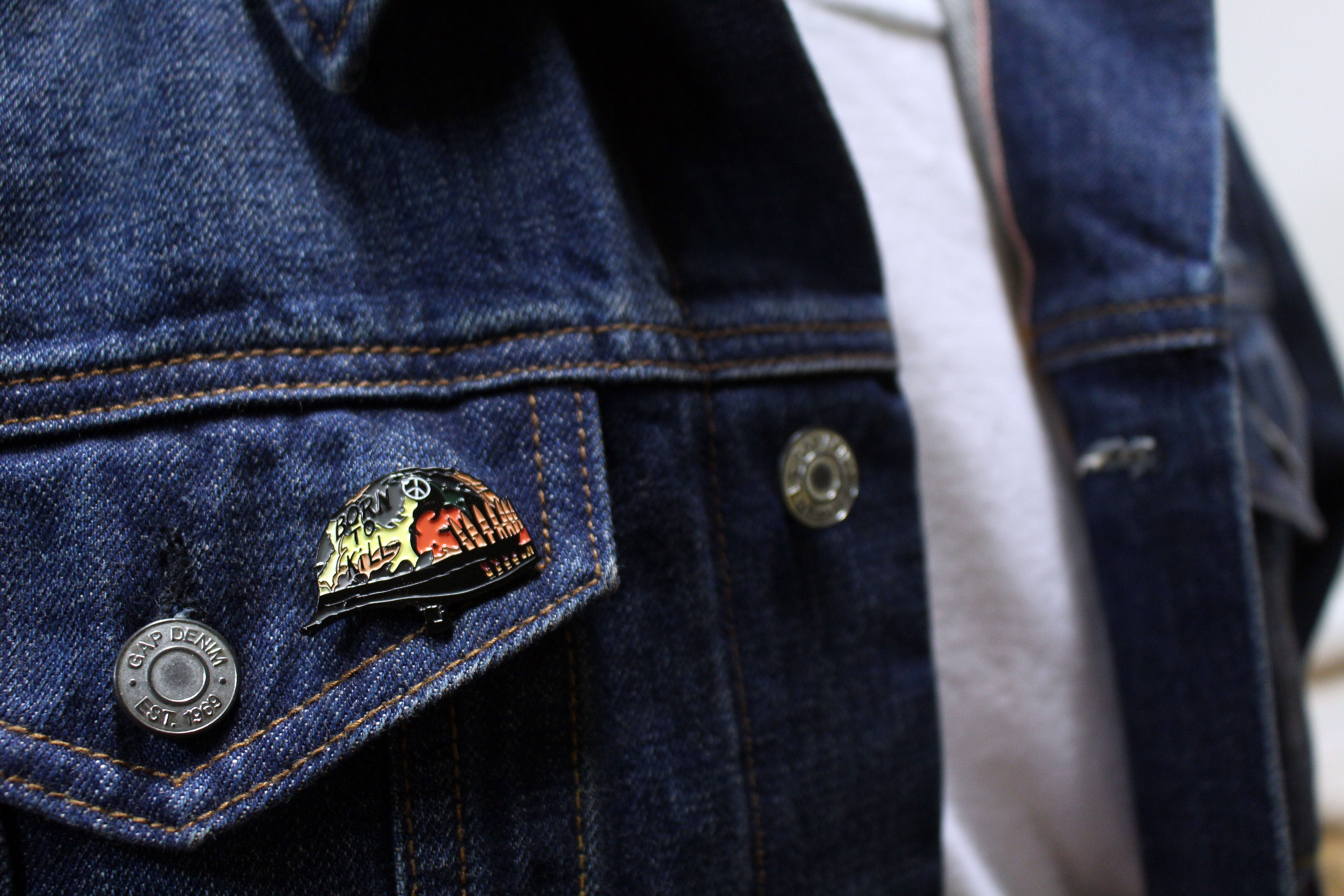 3686-full-metal-jacket-enamel-pin-3.jpg Full Metal Jacket Enamel Pin