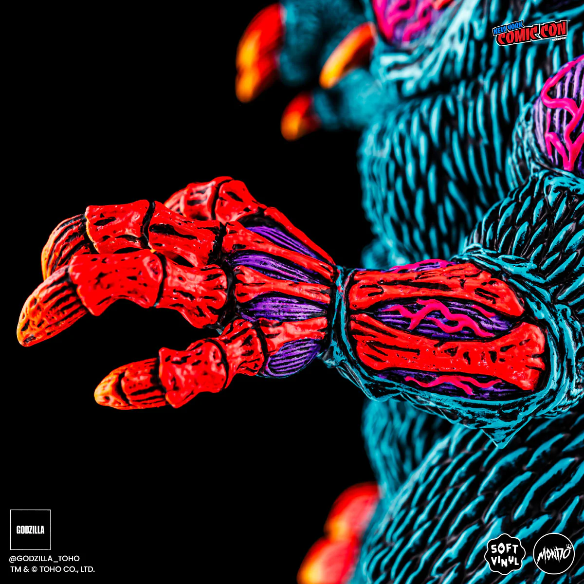 3767-godzilla-designer-vinyl-figure-by-james-groman-psychedelic-variant-16.webp Godzilla - Designer Vinyl Figure by James Groman - Psychedelic Variant
