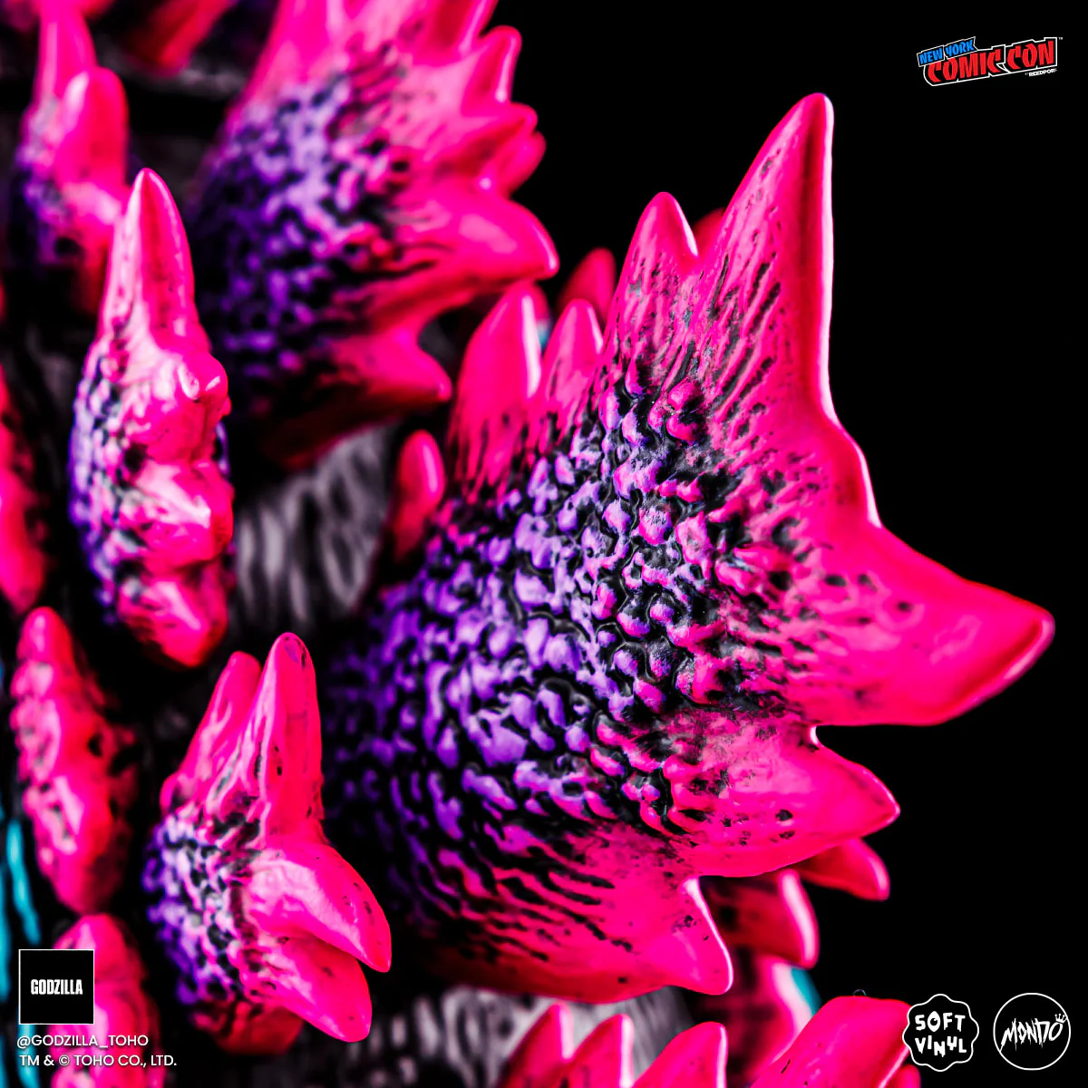 3767-godzilla-designer-vinyl-figure-by-james-groman-psychedelic-variant-18.webp Godzilla - Designer Vinyl Figure by James Groman - Psychedelic Variant