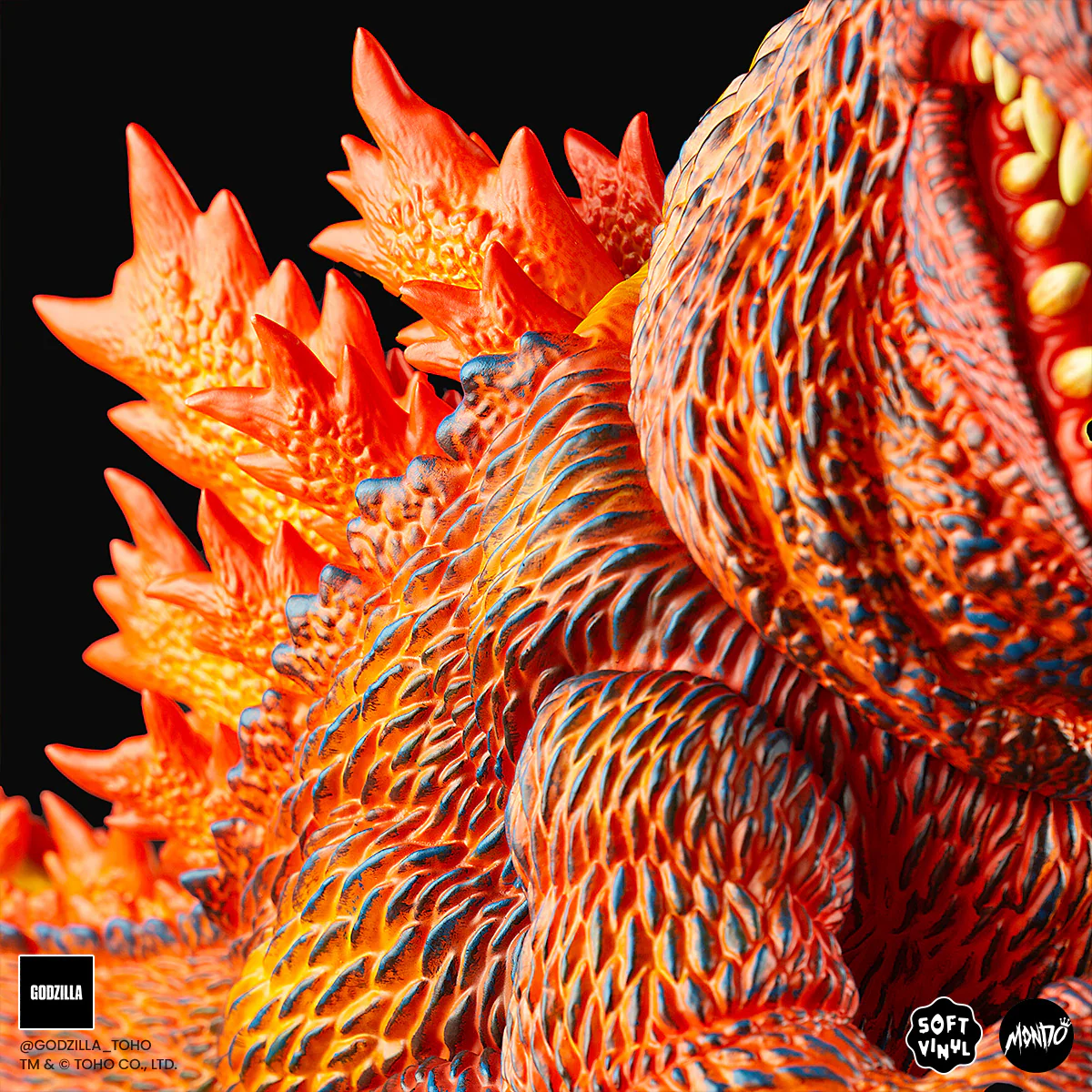3773-godzilla-vinyl-designer-figure-by-james-groman-burning-variant-9.webp Godzilla - Vinyl Designer Figure by James Groman - Burning Variant