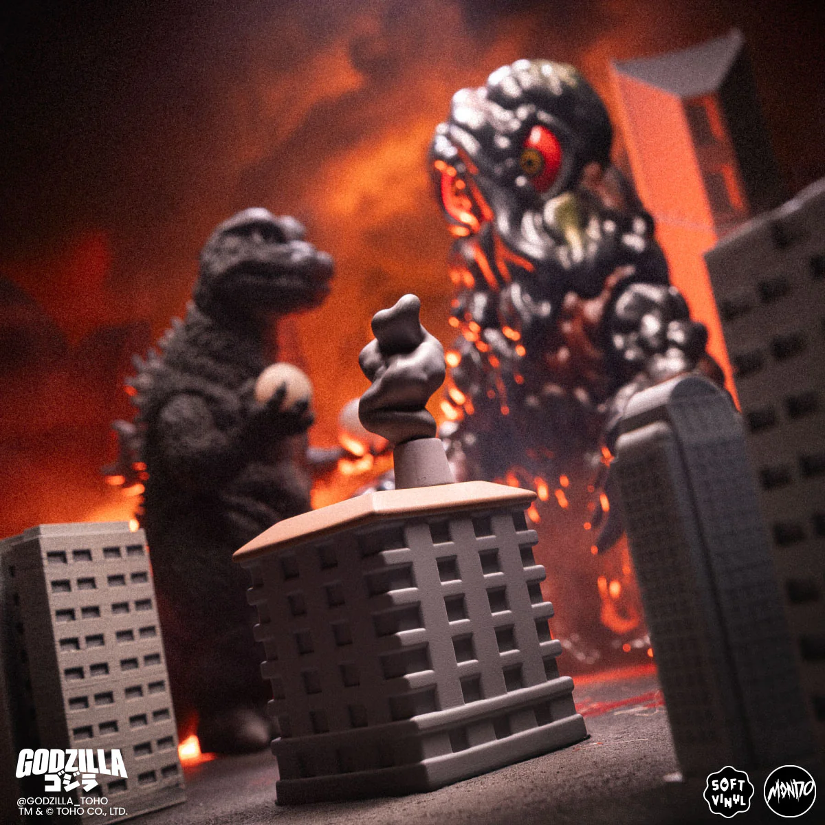 3800-godzilla-and-hedorah-soft-vinyl-figure-set-godzilla-vs-the-smog-monster-15.webp Godzilla and Hedorah Soft Vinyl Figure Set - Godzilla vs The Smog Monster
