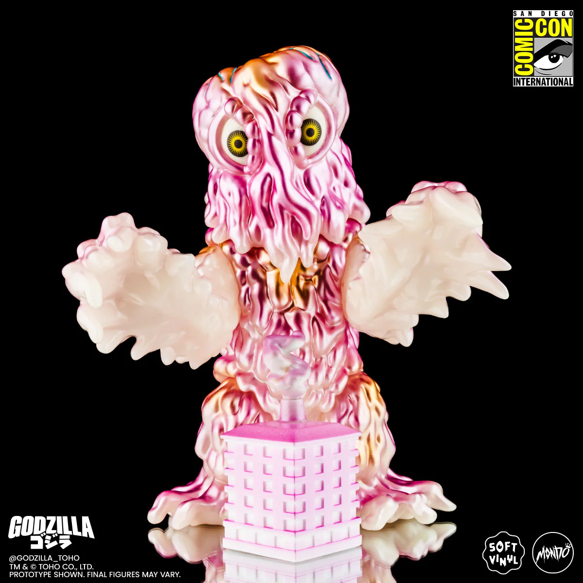 3801-godzilla-and-hedorah-soft-vinyl-figure-set-cherry-blossom-glow-in-the-dark-variant-19.webp Godzilla and Hedorah Soft Vinyl Figure Set - Cherry Blossom Glow In the Dark Variant