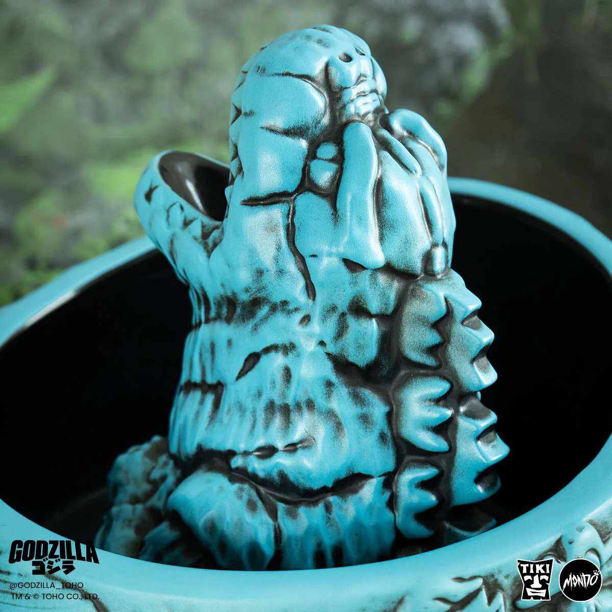 3805-godzilla-destroy-all-monsters-tiki-bowl-heat-ray-variant-19.webp Godzilla Destroy All Monsters Tiki Bowl - Heat Ray Variant