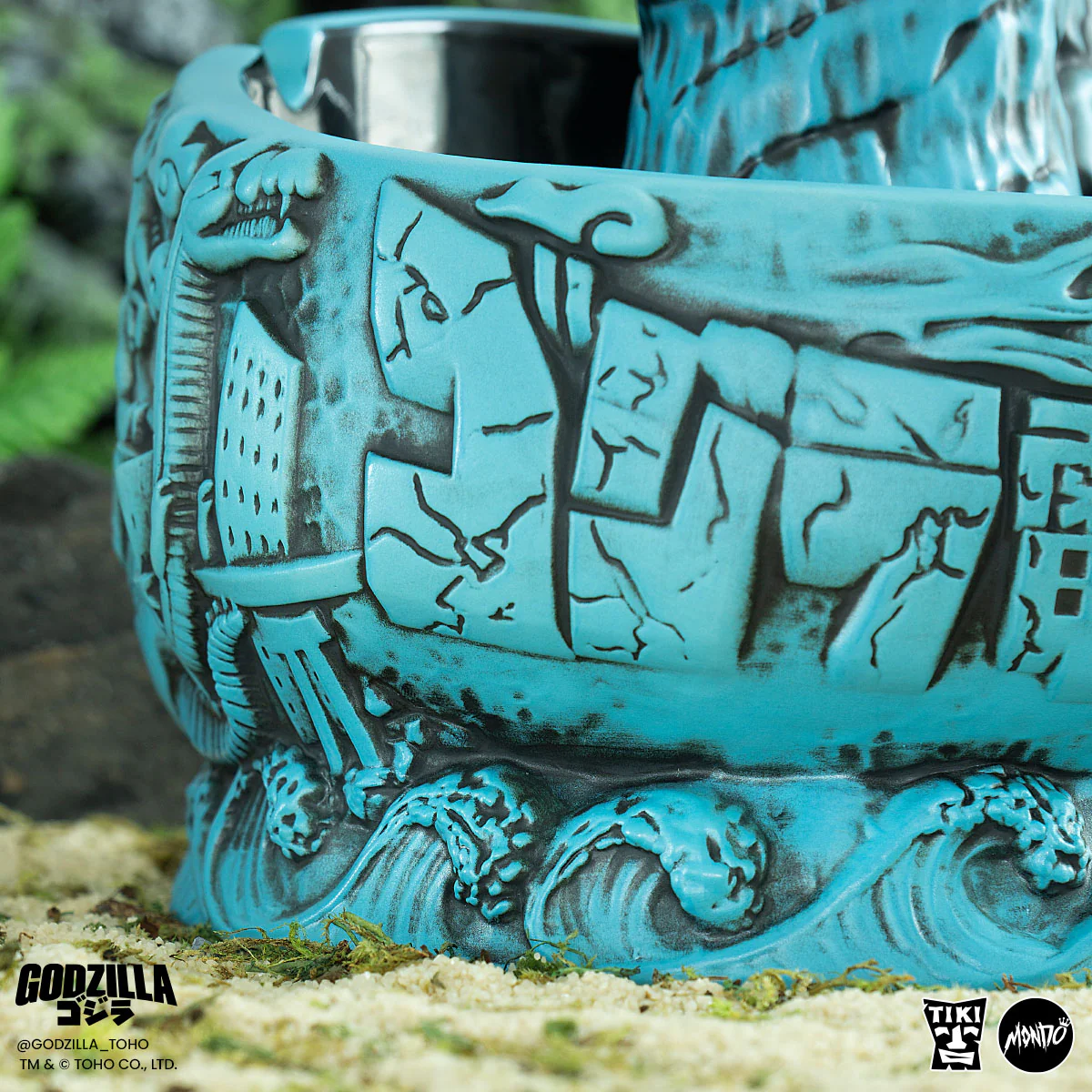 3805-godzilla-destroy-all-monsters-tiki-bowl-heat-ray-variant-20.webp Godzilla Destroy All Monsters Tiki Bowl - Heat Ray Variant