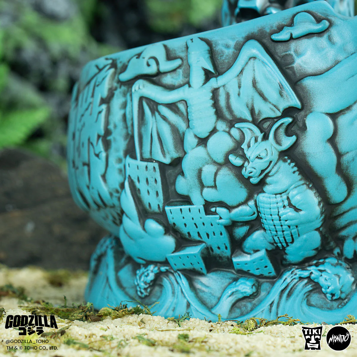 3805-godzilla-destroy-all-monsters-tiki-bowl-heat-ray-variant-23.webp Godzilla Destroy All Monsters Tiki Bowl - Heat Ray Variant