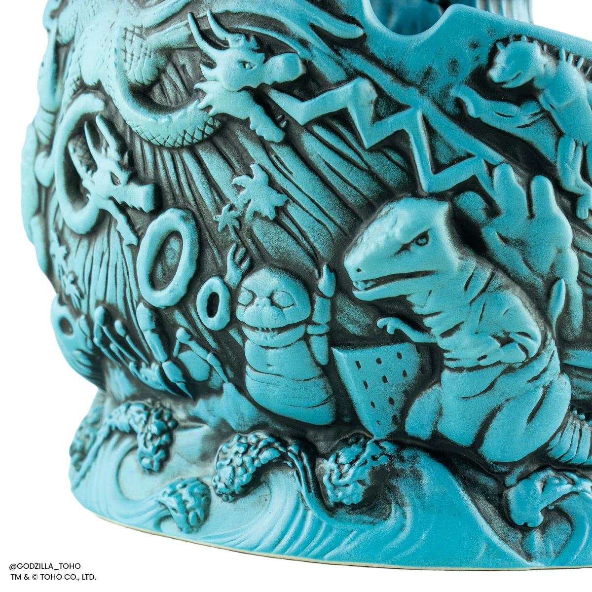 3805-godzilla-destroy-all-monsters-tiki-bowl-heat-ray-variant-36.webp Godzilla Destroy All Monsters Tiki Bowl - Heat Ray Variant