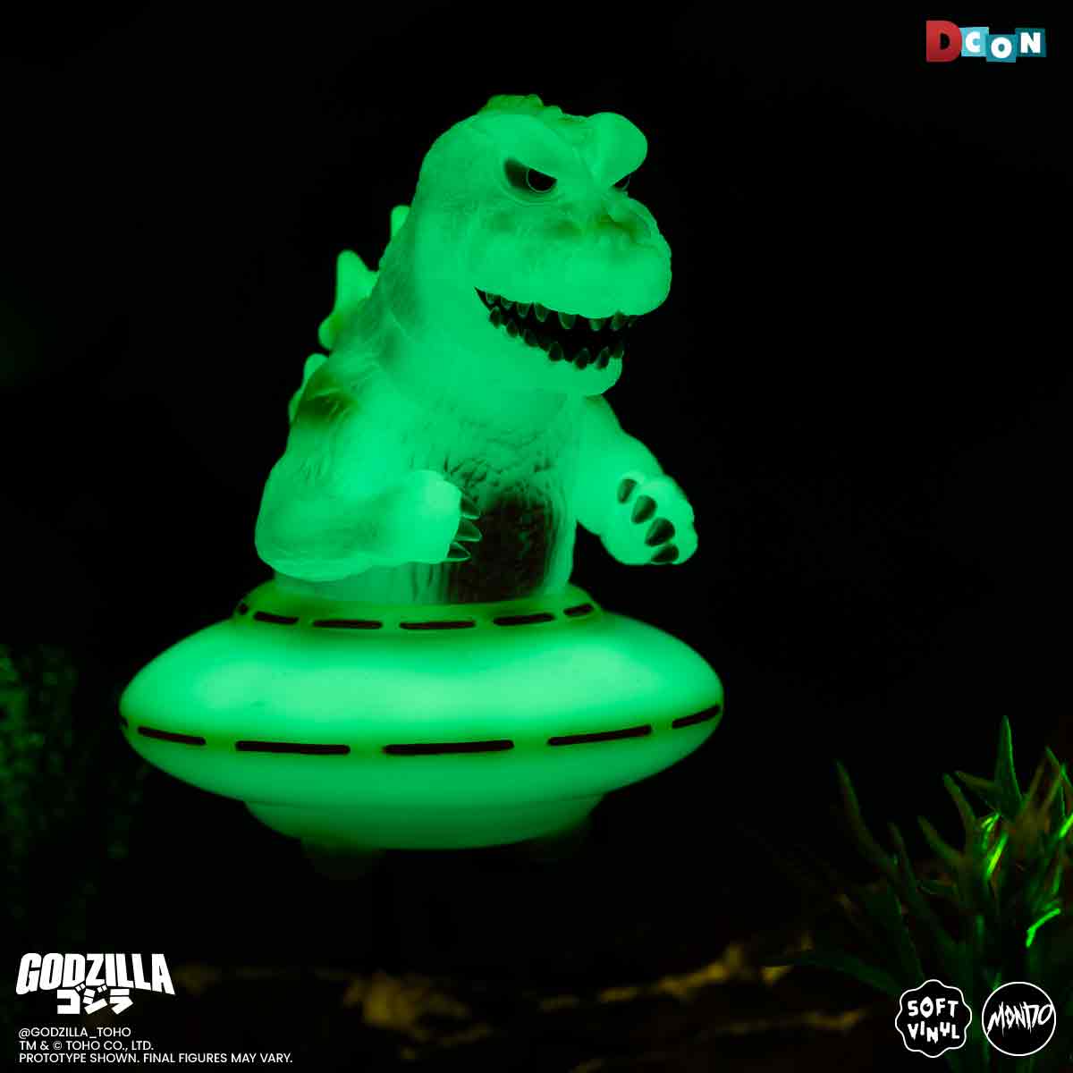 3831-godzilla-ufo-vinyl-designer-figure-by-octeel-glow-in-the-dark-green-variant-14.jpg Godzilla UFO - Vinyl Designer Figure by Octeel - Glow-in-the-Dark Green Variant