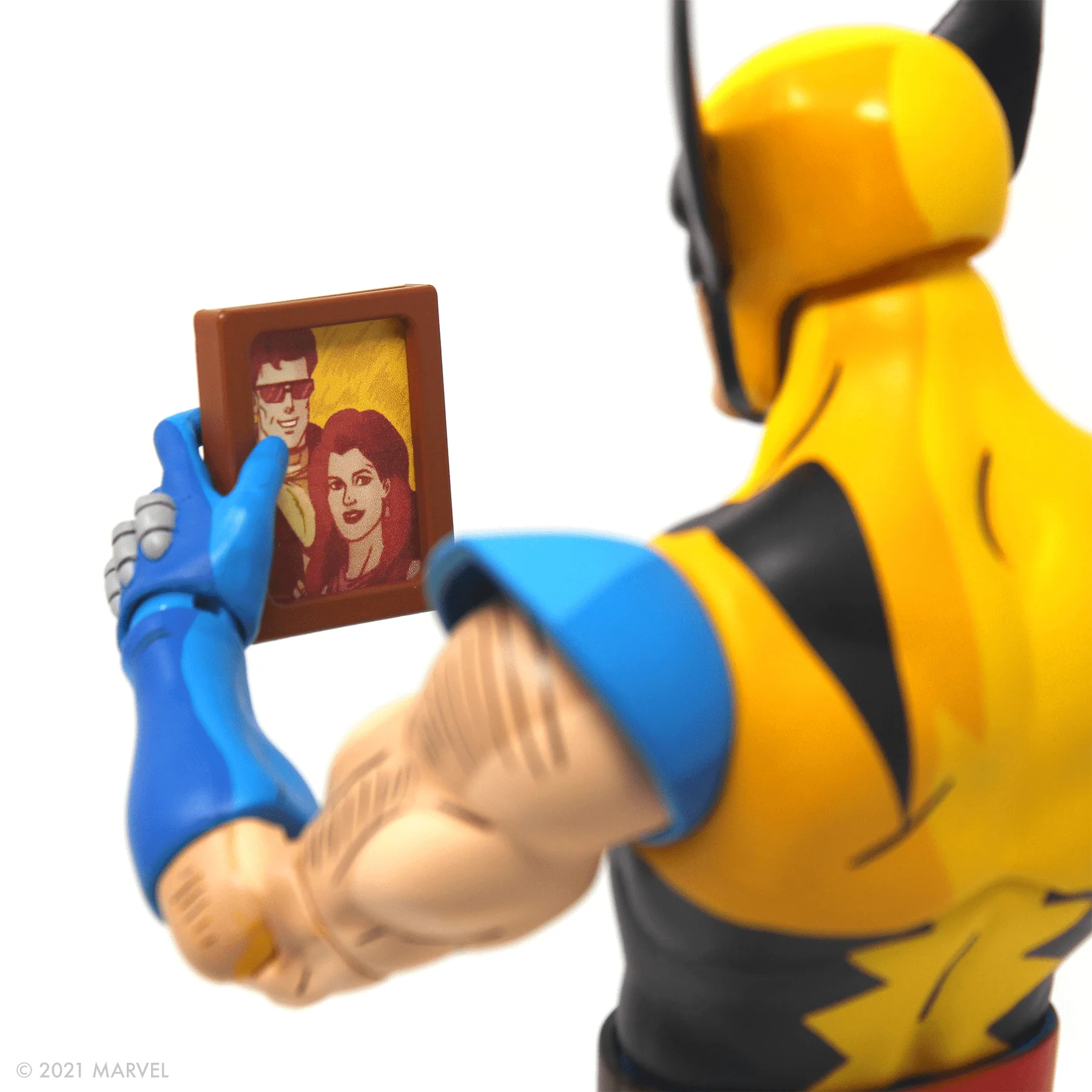 387-wolverine-1-6-scale-figure-limited-edition-sdcc-variant-19.webp Wolverine 1/6 Scale Figure - Limited Edition SDCC Variant