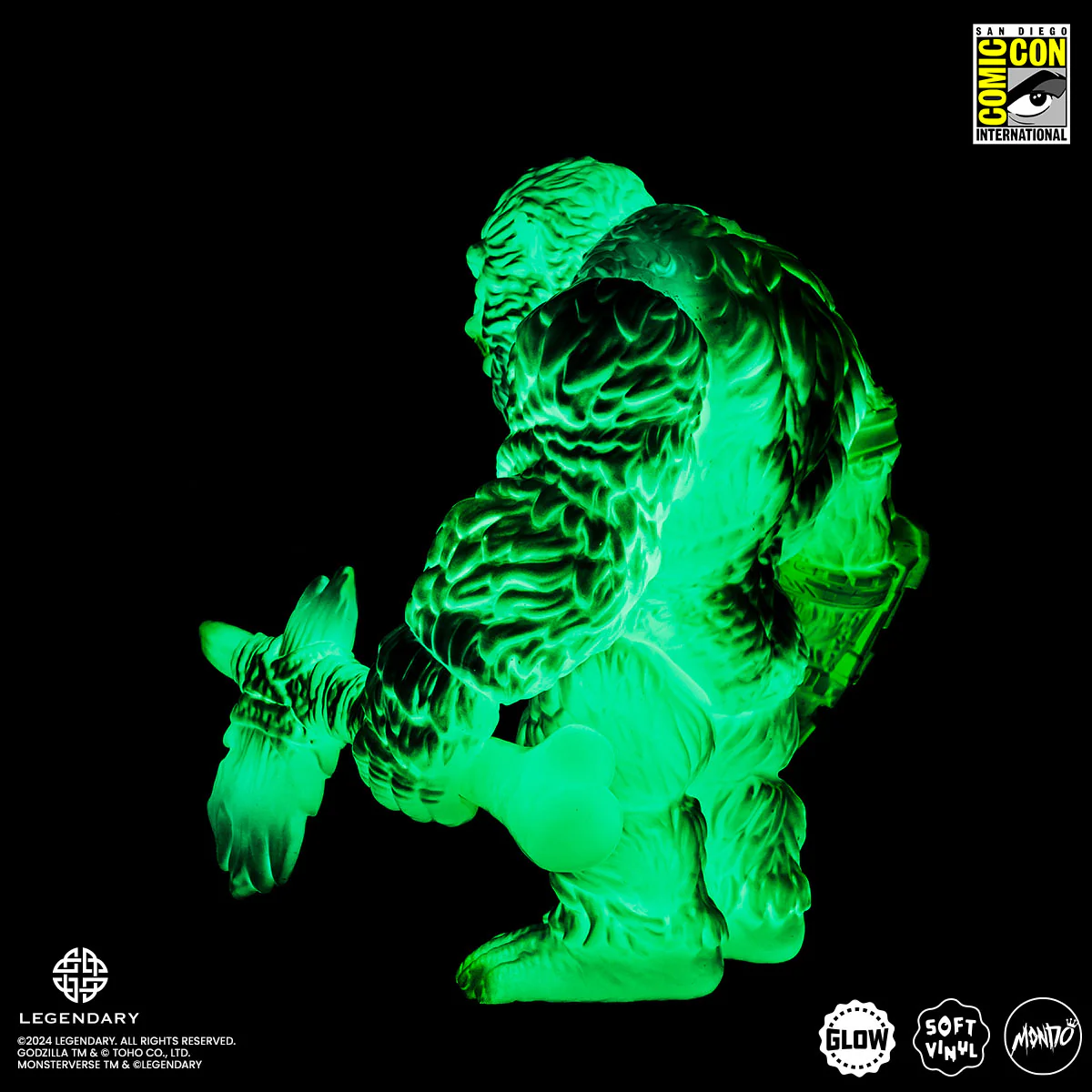 3879-godzilla-x-kong-the-new-empire-kong-soft-vinyl-figure-cherry-blossom-glow-in-the-dark-variant-11.webp Godzilla x Kong: The New Empire - Kong Soft Vinyl Figure - Cherry Blossom Glow in the Dark Variant