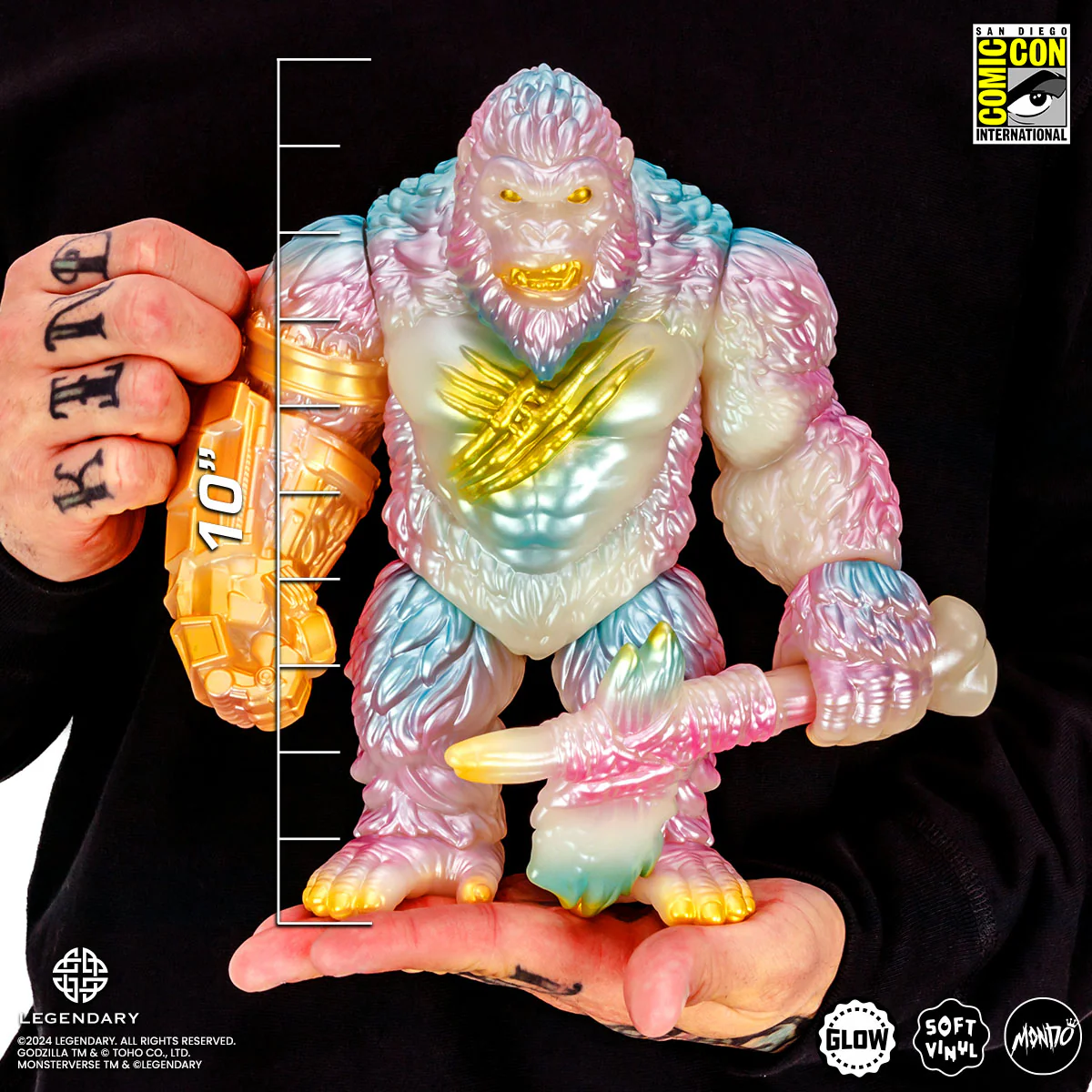 3879-godzilla-x-kong-the-new-empire-kong-soft-vinyl-figure-cherry-blossom-glow-in-the-dark-variant-5.webp Godzilla x Kong: The New Empire - Kong Soft Vinyl Figure - Cherry Blossom Glow in the Dark Variant