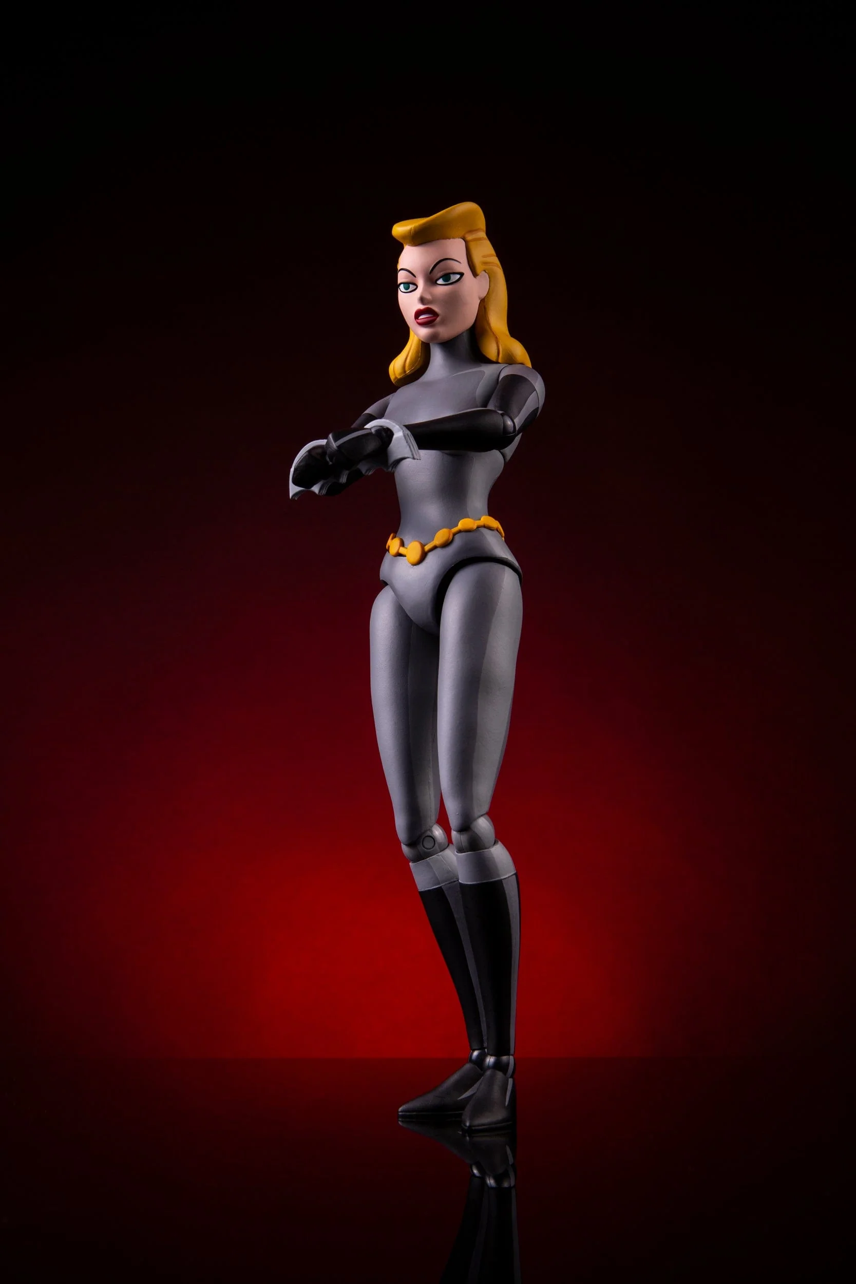 397-batman-the-animated-series-catwoman-1-6-scale-figure-regular-edition-20.webp Batman: The Animated Series - Catwoman 1/6 Scale Figure - Regular Edition
