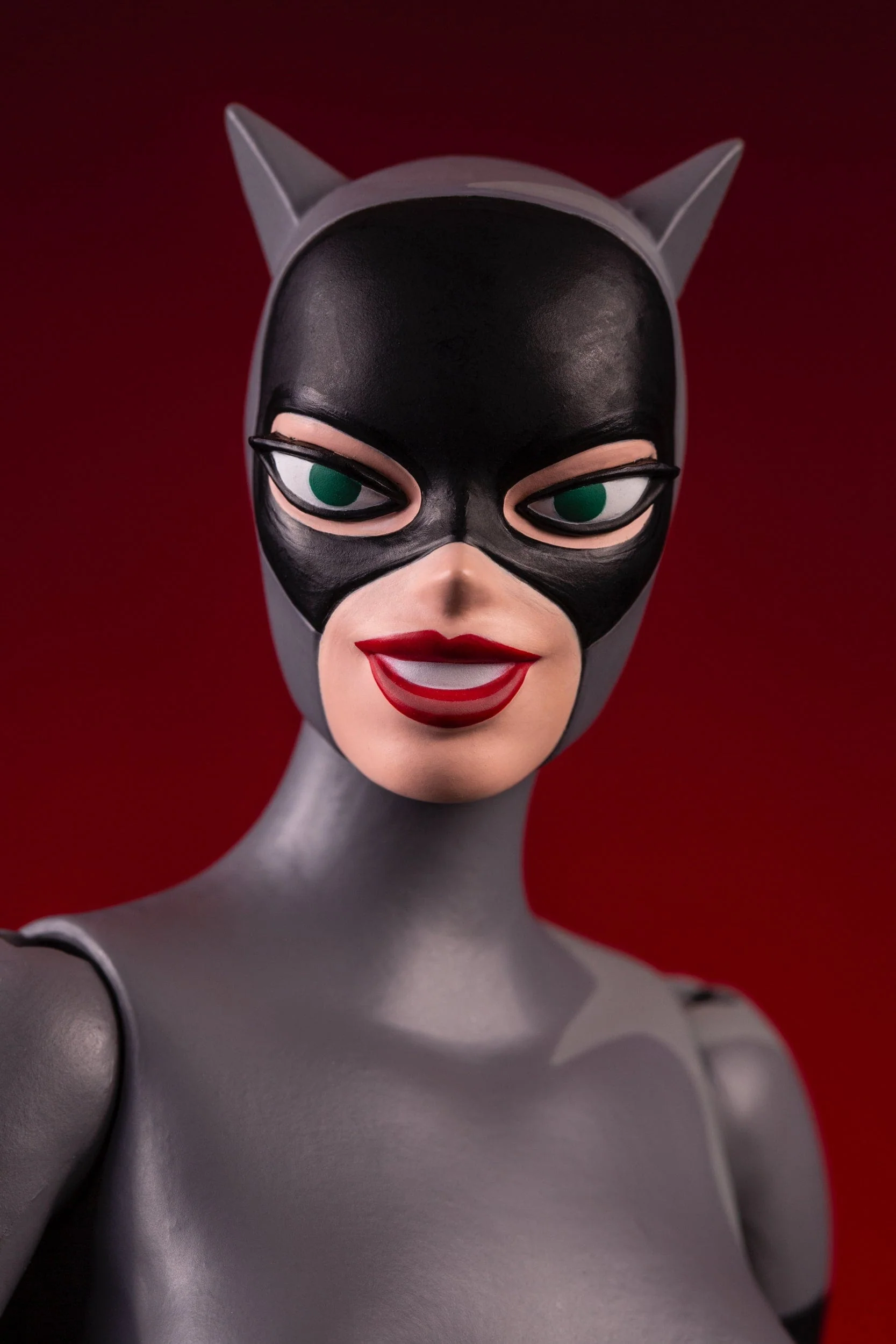 397-batman-the-animated-series-catwoman-1-6-scale-figure-regular-edition-9.webp Batman: The Animated Series - Catwoman 1/6 Scale Figure - Regular Edition