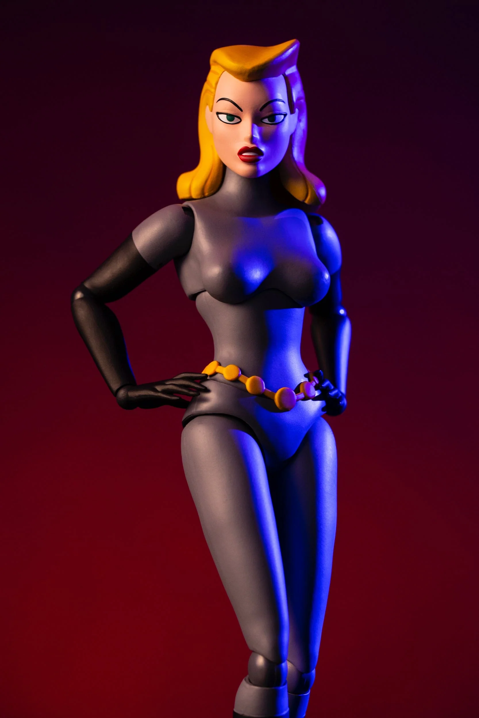 Batman: The Animated Series - Catwoman 1/6 Scale Figure - Mondo Exclusive