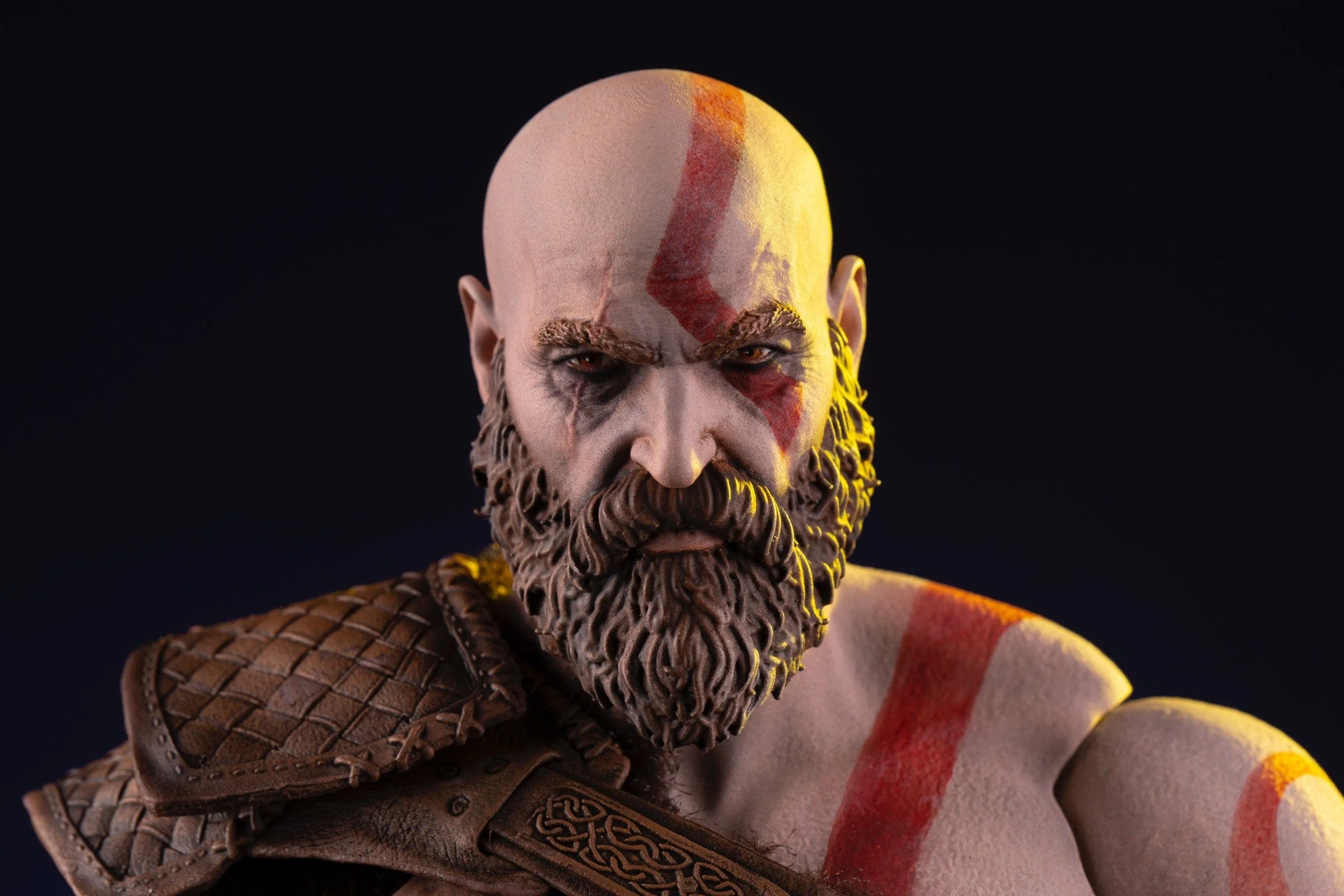 God Of War – Kratos 1/6 Scale Deluxe Figure