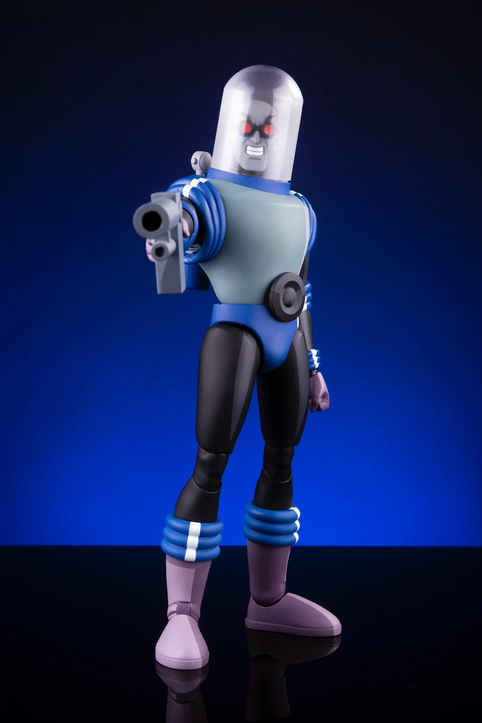 Batman: The Animated Series - Mr. Freeze 1/6 Scale Figure Exclusive