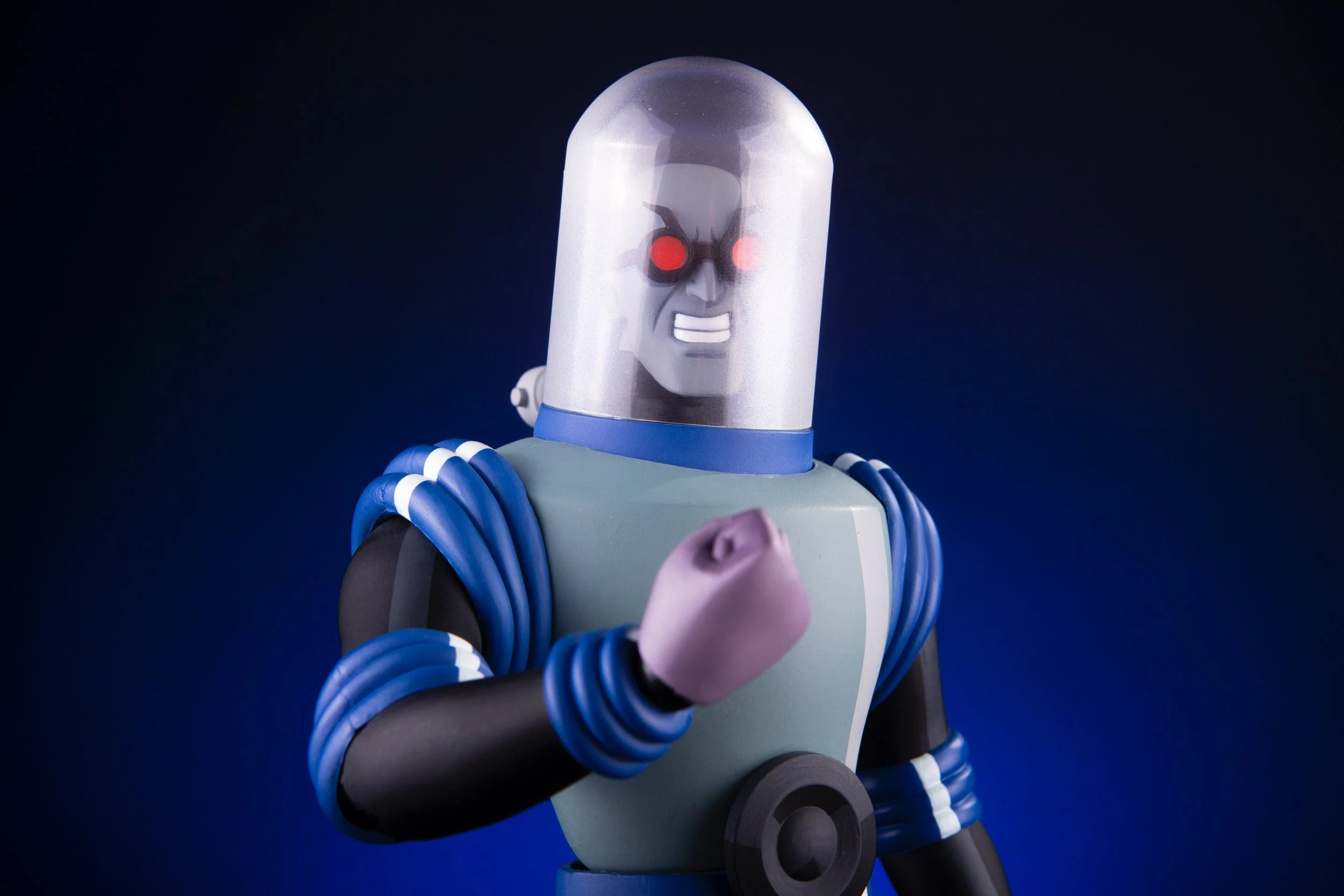 Batman: The Animated Series - Mr. Freeze 1/6 Scale Figure Exclusive