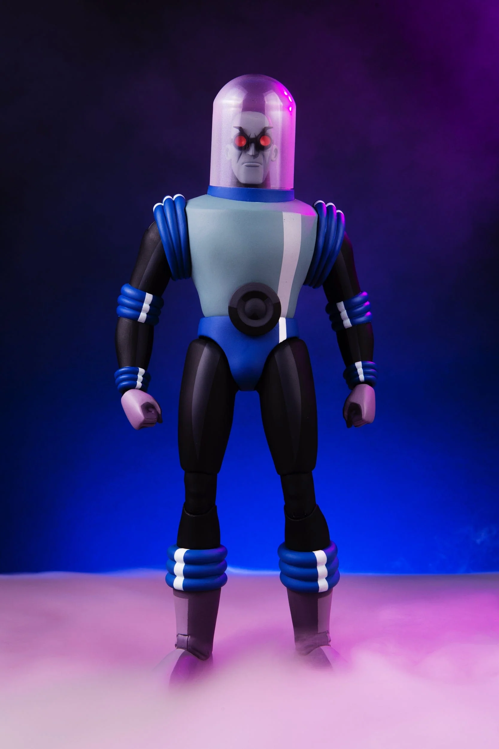 Batman: The Animated Series - Mr. Freeze 1/6 Scale Figure Exclusive