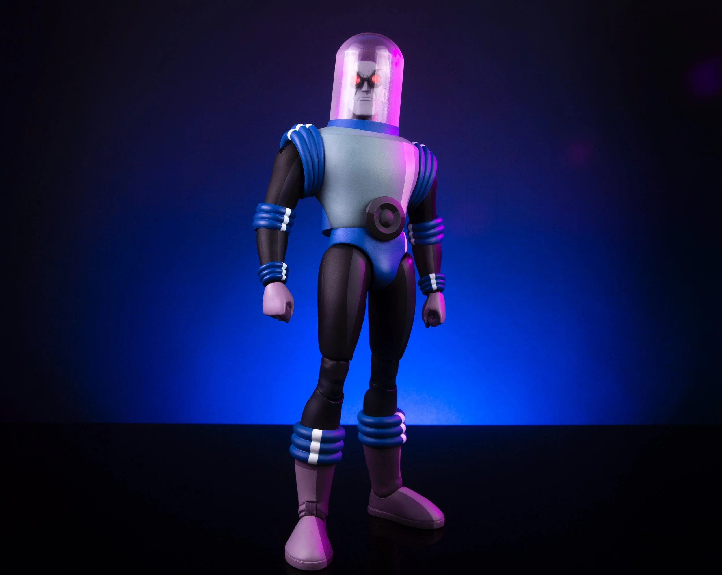 Batman: The Animated Series - Mr. Freeze 1/6 Scale Figure Exclusive