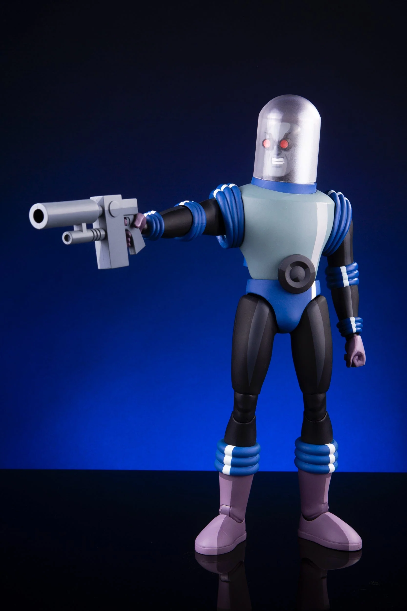 Batman: The Animated Series - Mr. Freeze 1/6 Scale Figure