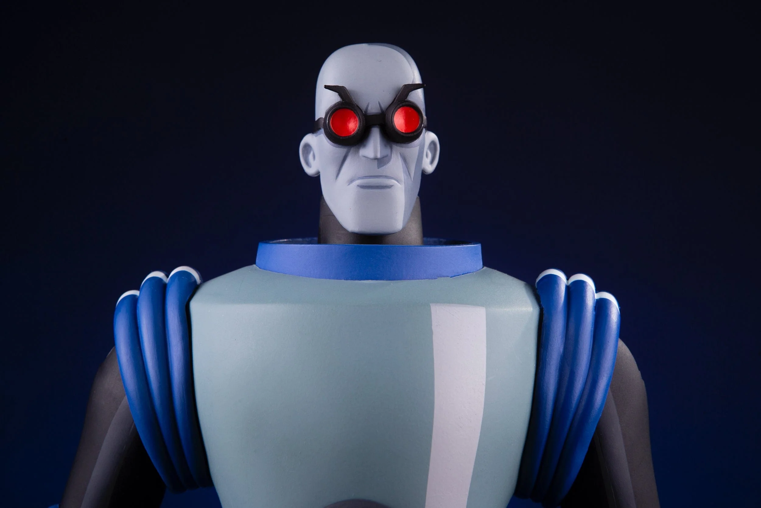 Batman: The Animated Series - Mr. Freeze 1/6 Scale Figure